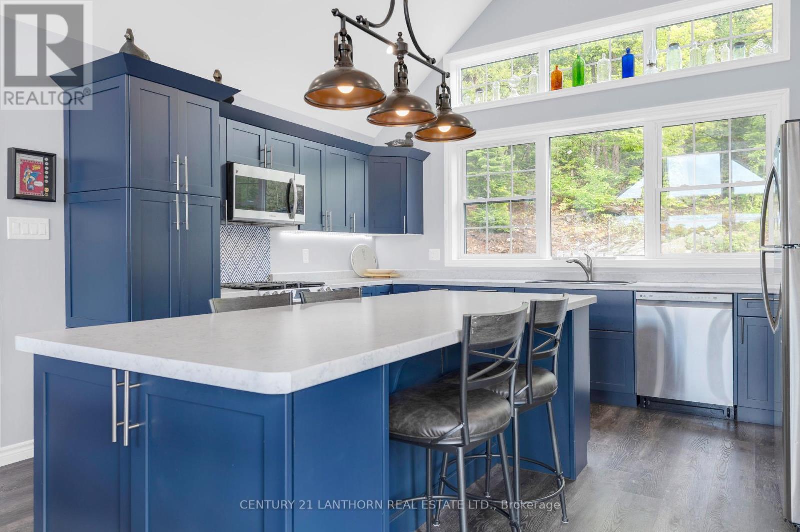 475 South Pine View Ridge Lane, Tudor & Cashel, Ontario  K0L 1W0 - Photo 6 - X12185140