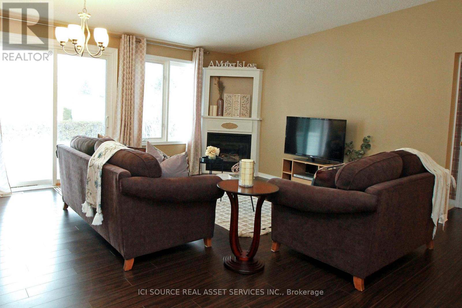 85 Wilmot Trail, Clarington (Bowmanville), Ontario  L1B 1B8 - Photo 7 - E12185191