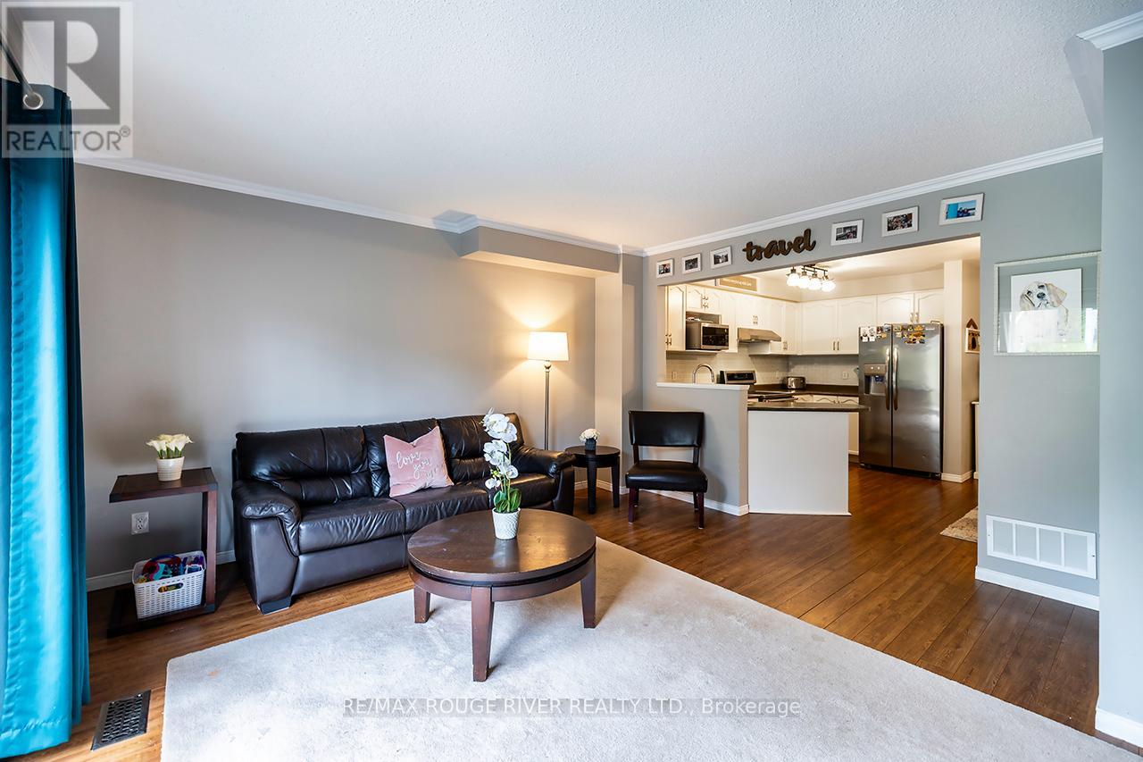 1330 Eagle Crescent, Peterborough West (North), Ontario  K9K 2K7 - Photo 14 - X12185552