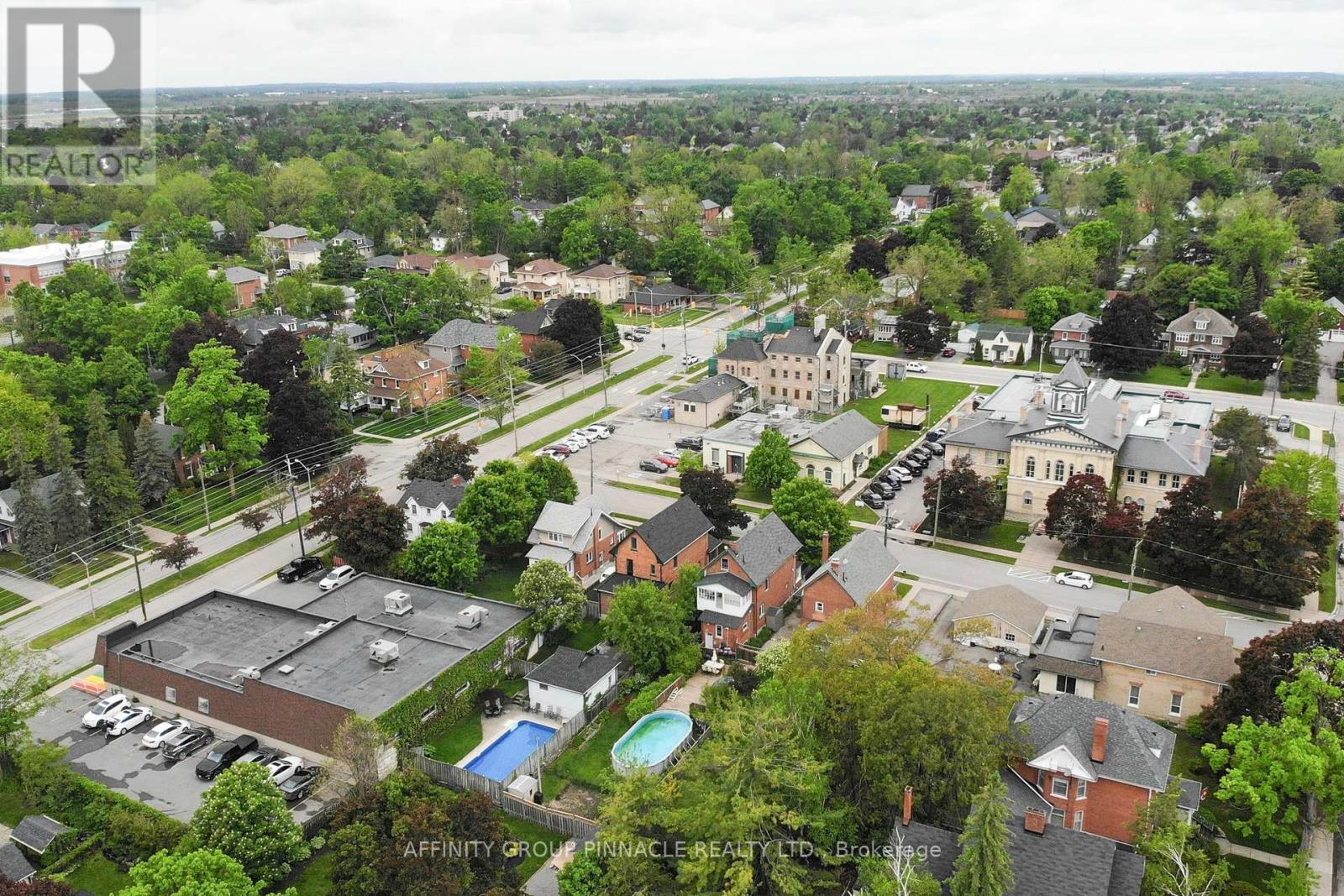 25 Francis Street, Kawartha Lakes (Lindsay), Ontario  K9V 5R8 - Photo 6 - X12185832