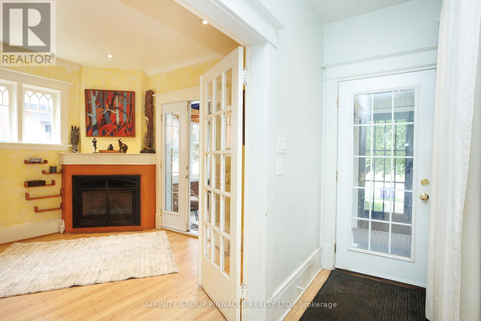 25 Francis Street, Kawartha Lakes (Lindsay), Ontario  K9V 5R8 - Photo 9 - X12185832