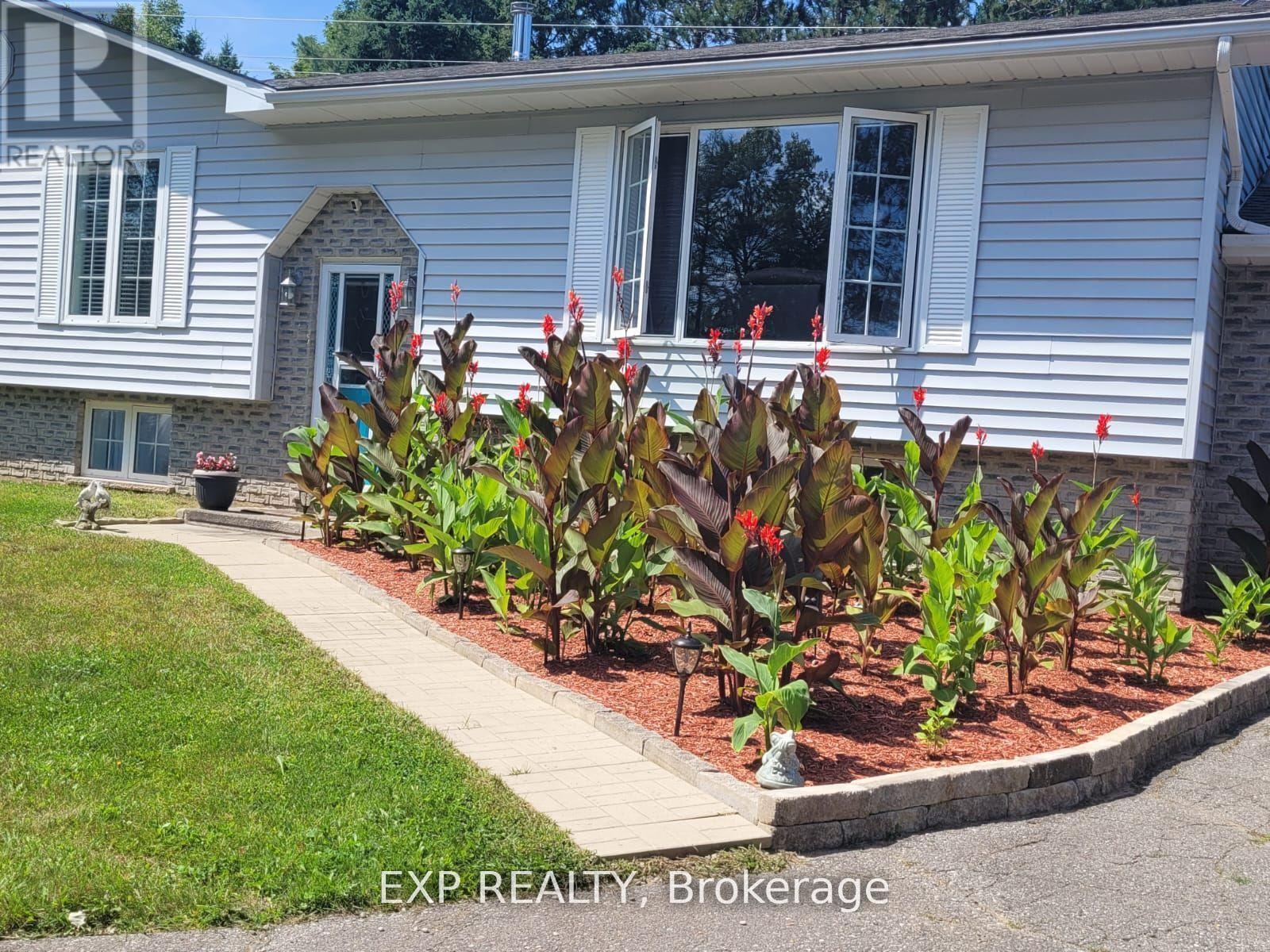 1719 Weslemkoon Lake Road, Limerick, Ontario  K0L 1C0 - Photo 2 - X12185846