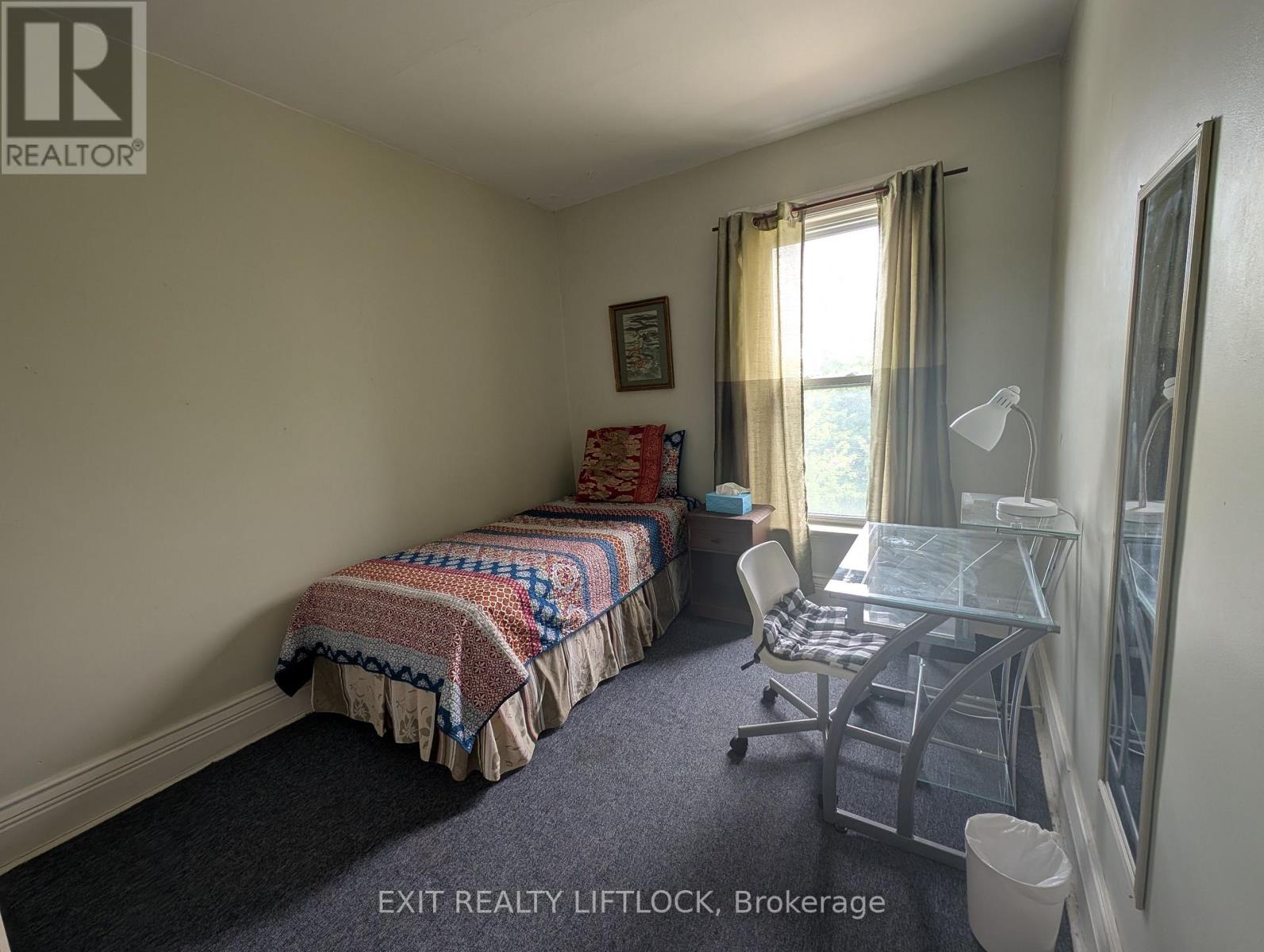 629 Aylmer Street N, Peterborough Central (North), Ontario  K9H 3X2 - Photo 17 - X12186342