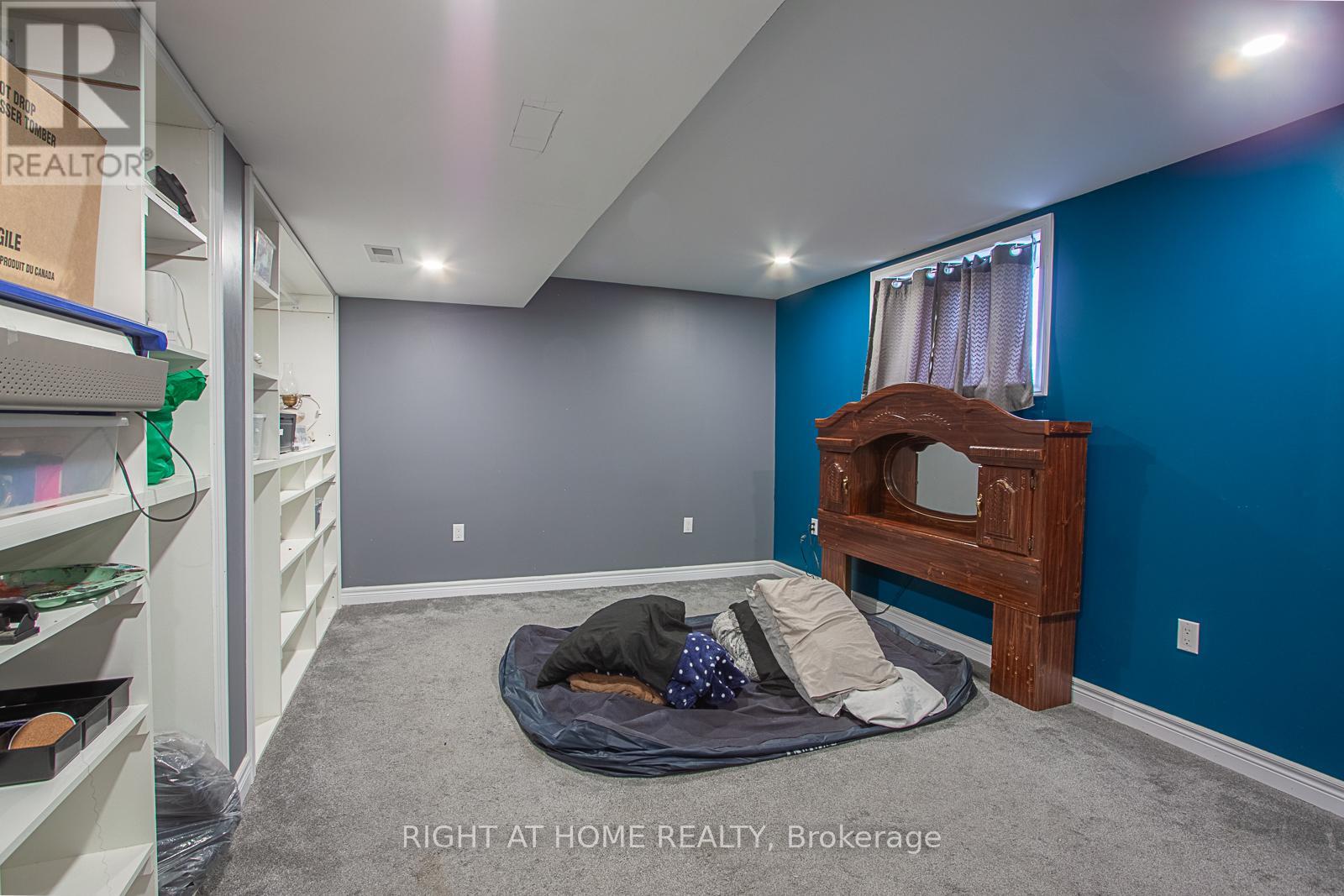 692 Emily Park Road, Kawartha Lakes (Emily), Ontario  K0L 2W0 - Photo 40 - X12187111