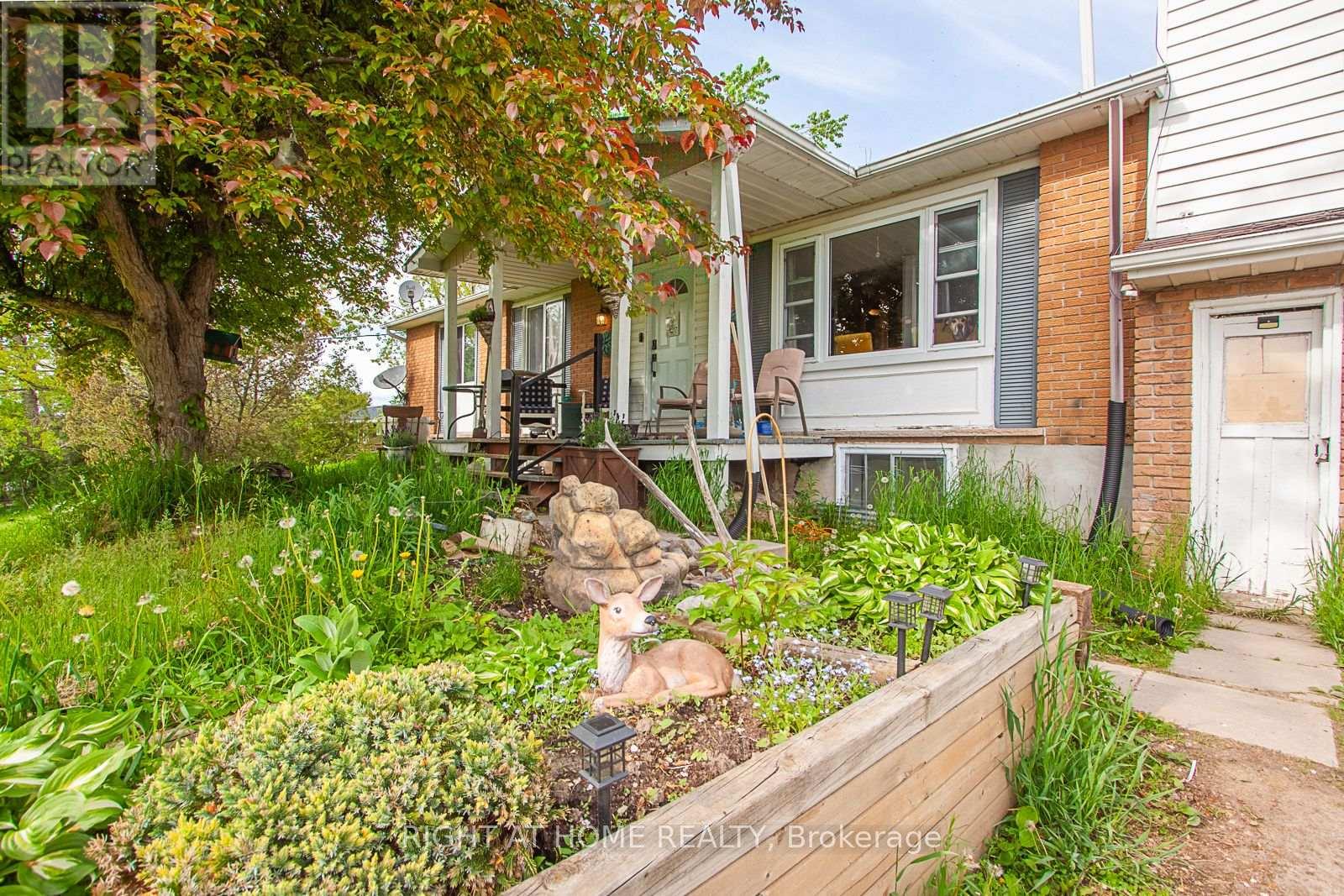 692 Emily Park Road, Kawartha Lakes (Emily), Ontario  K0L 2W0 - Photo 6 - X12187111