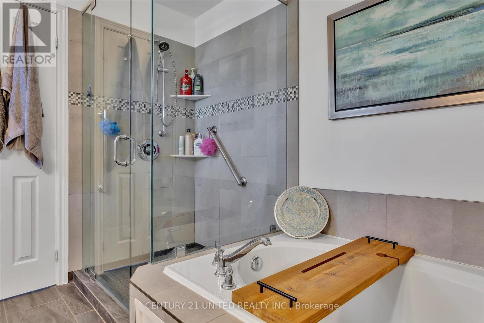 1517 Glenforest Crescent, Peterborough West (North), Ontario  K9K 2J2 - Photo 20 - X12187495