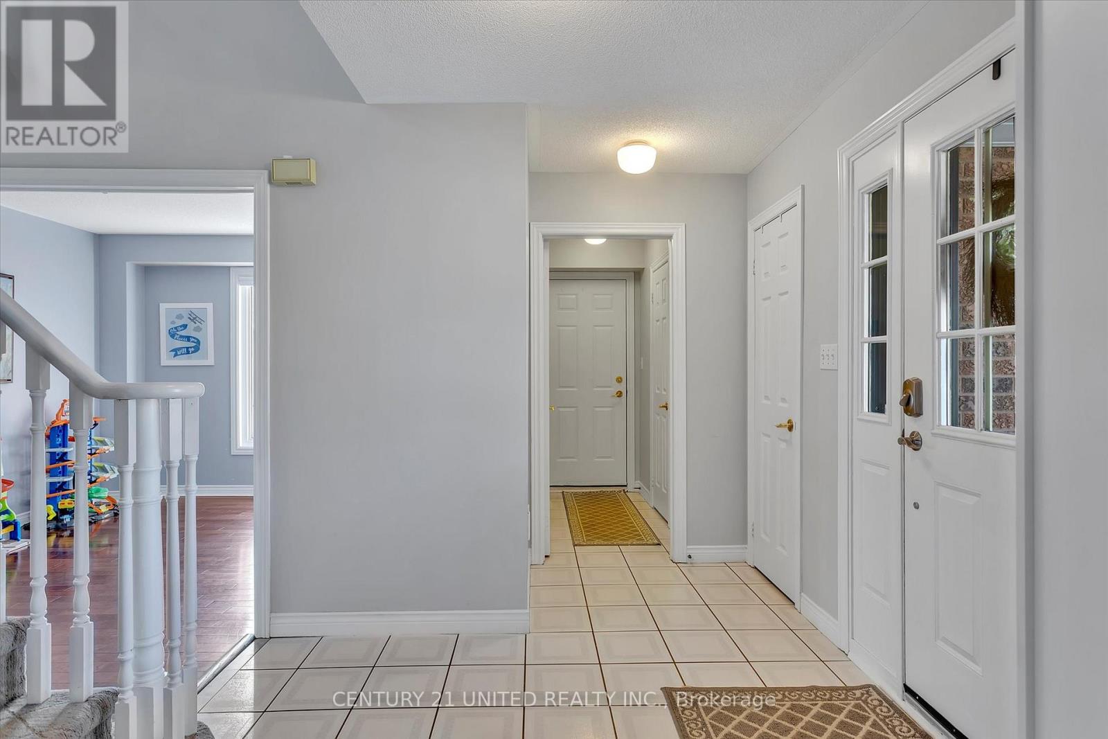 1517 Glenforest Crescent, Peterborough West (North), Ontario  K9K 2J2 - Photo 4 - X12187495