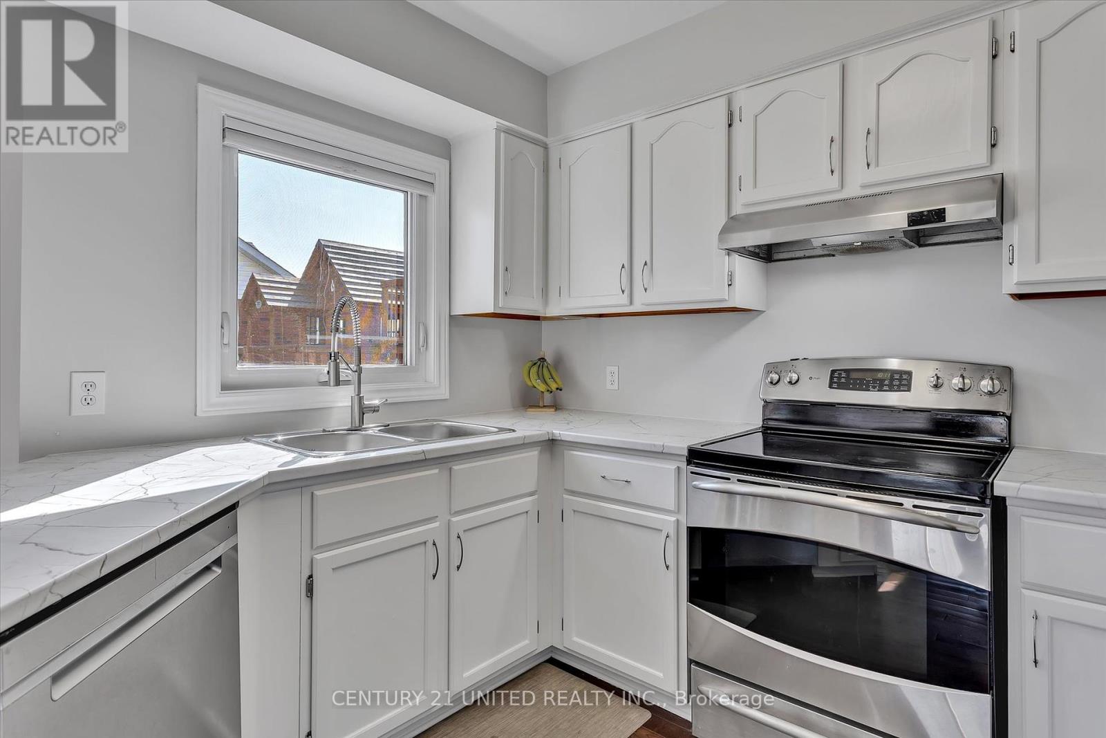 1517 Glenforest Crescent, Peterborough West (North), Ontario  K9K 2J2 - Photo 9 - X12187495