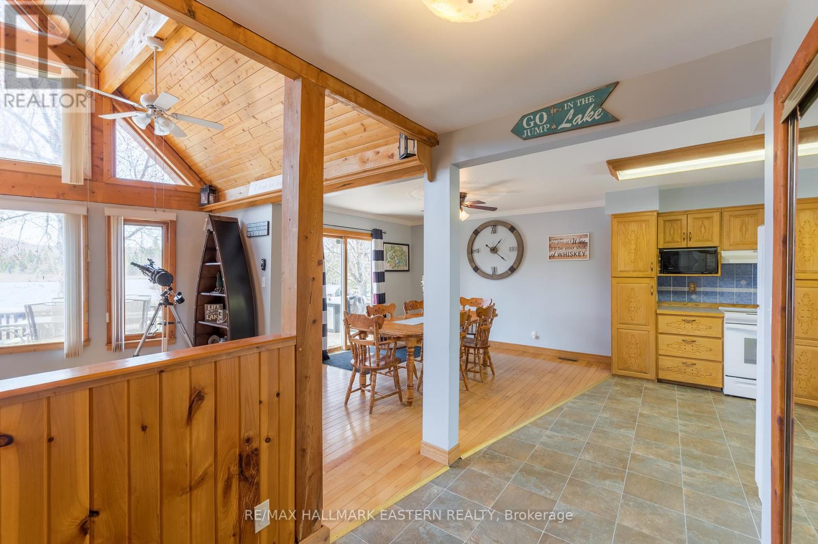 152a Paradise Landing Road, Hastings Highlands (Herschel Ward), Ontario  K0L 2S0 - Photo 11 - X12188091