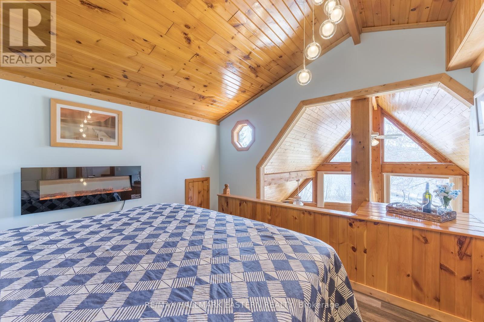 152a Paradise Landing Road, Hastings Highlands (Herschel Ward), Ontario  K0L 2S0 - Photo 18 - X12188091