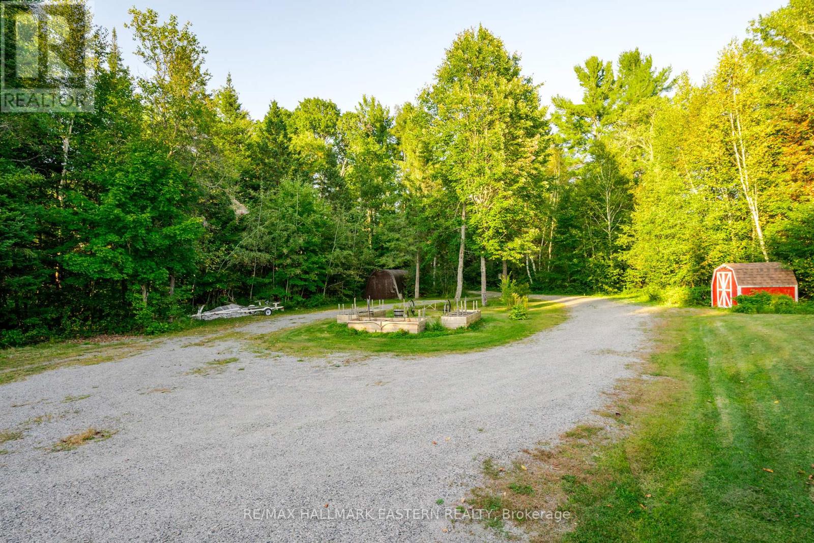 152a Paradise Landing Road, Hastings Highlands (Herschel Ward), Ontario  K0L 2S0 - Photo 33 - X12188091