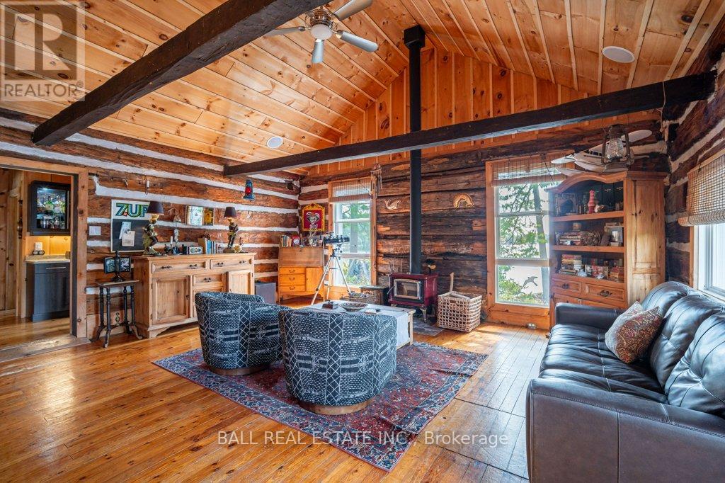 132 Island 23b, Selwyn, Ontario  K0L 2H0 - Photo 14 - X12188250