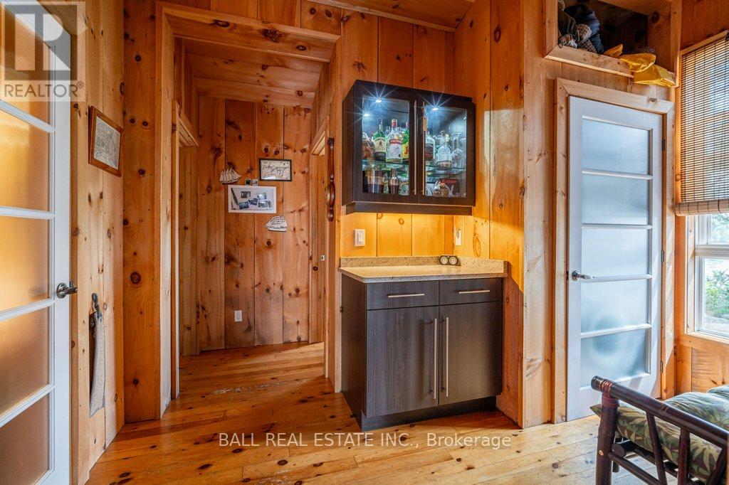 132 Island 23b, Selwyn, Ontario  K0L 2H0 - Photo 16 - X12188250
