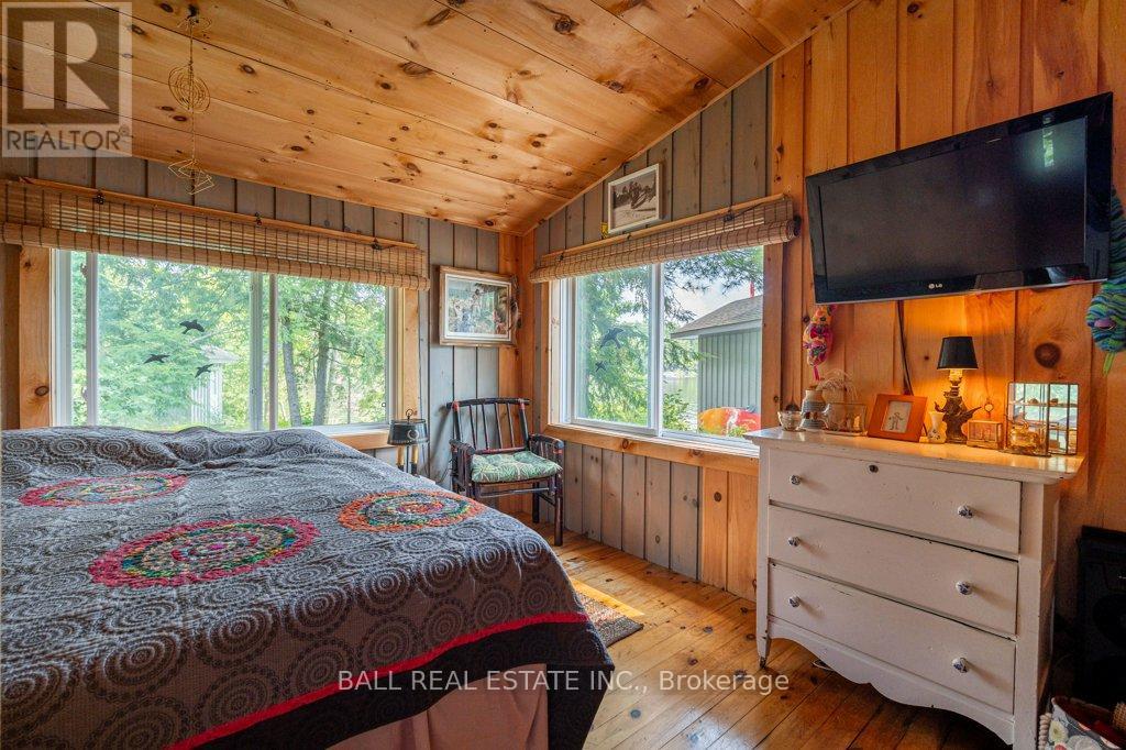 132 Island 23b, Selwyn, Ontario  K0L 2H0 - Photo 23 - X12188250
