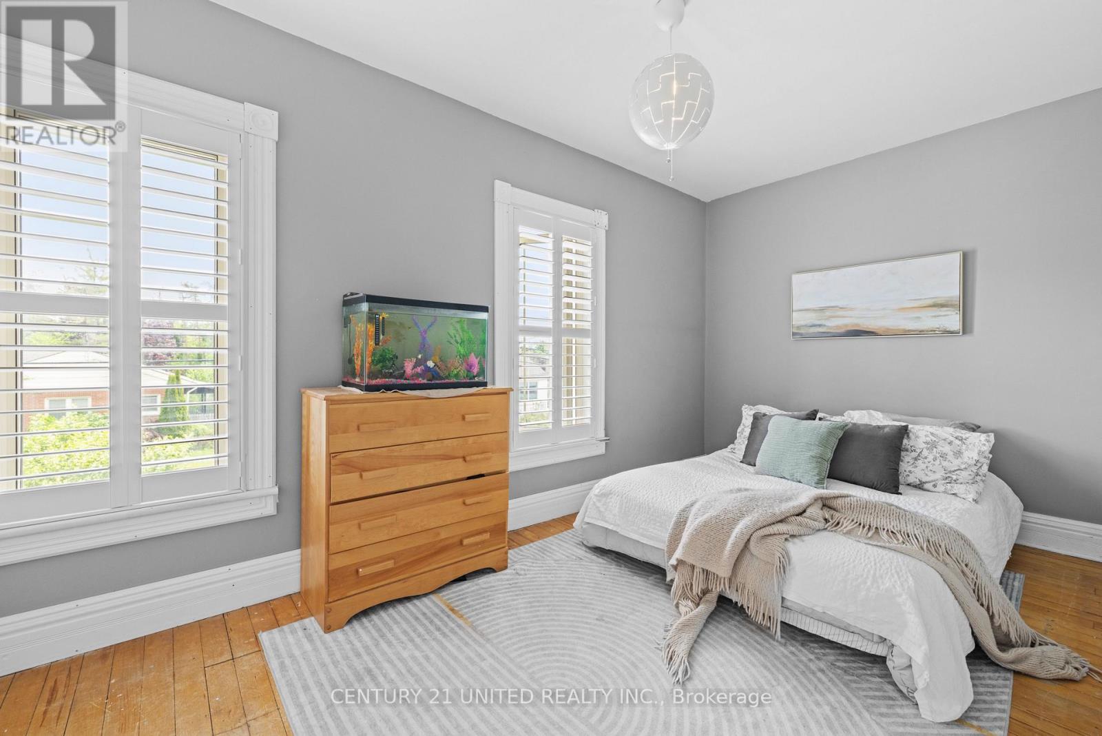 172 Queen Street, Selwyn, Ontario  K0L 2H0 - Photo 15 - X12188347