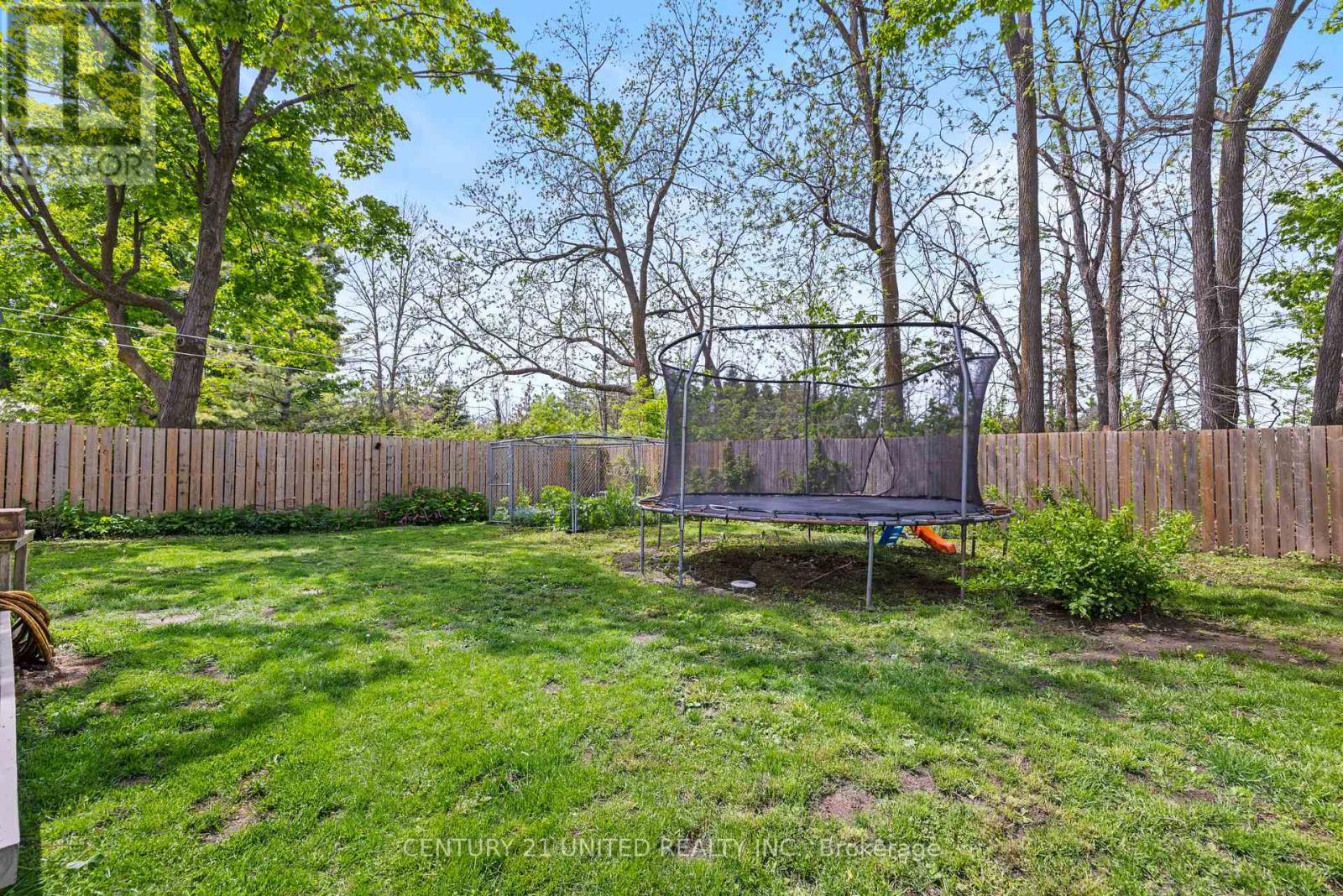 172 Queen Street, Selwyn, Ontario  K0L 2H0 - Photo 22 - X12188347