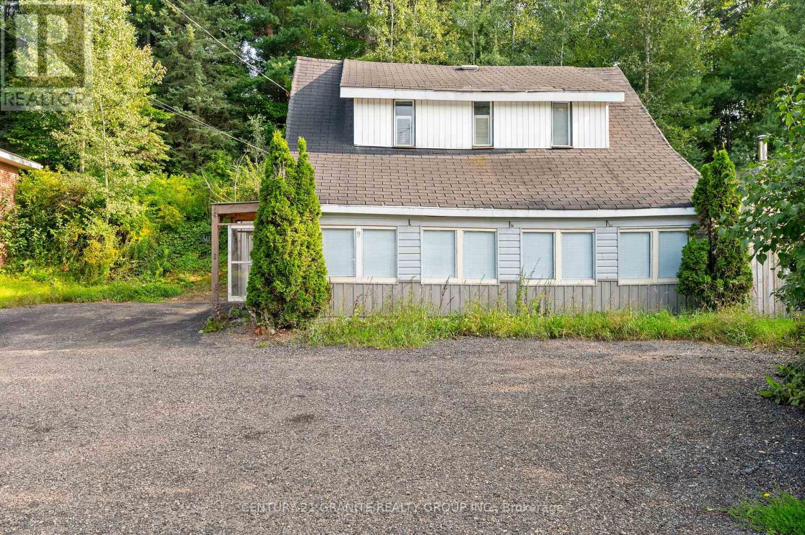 9 Monck Street, Bancroft (Bancroft Ward), Ontario  K0L 1C0 - Photo 5 - X12188592