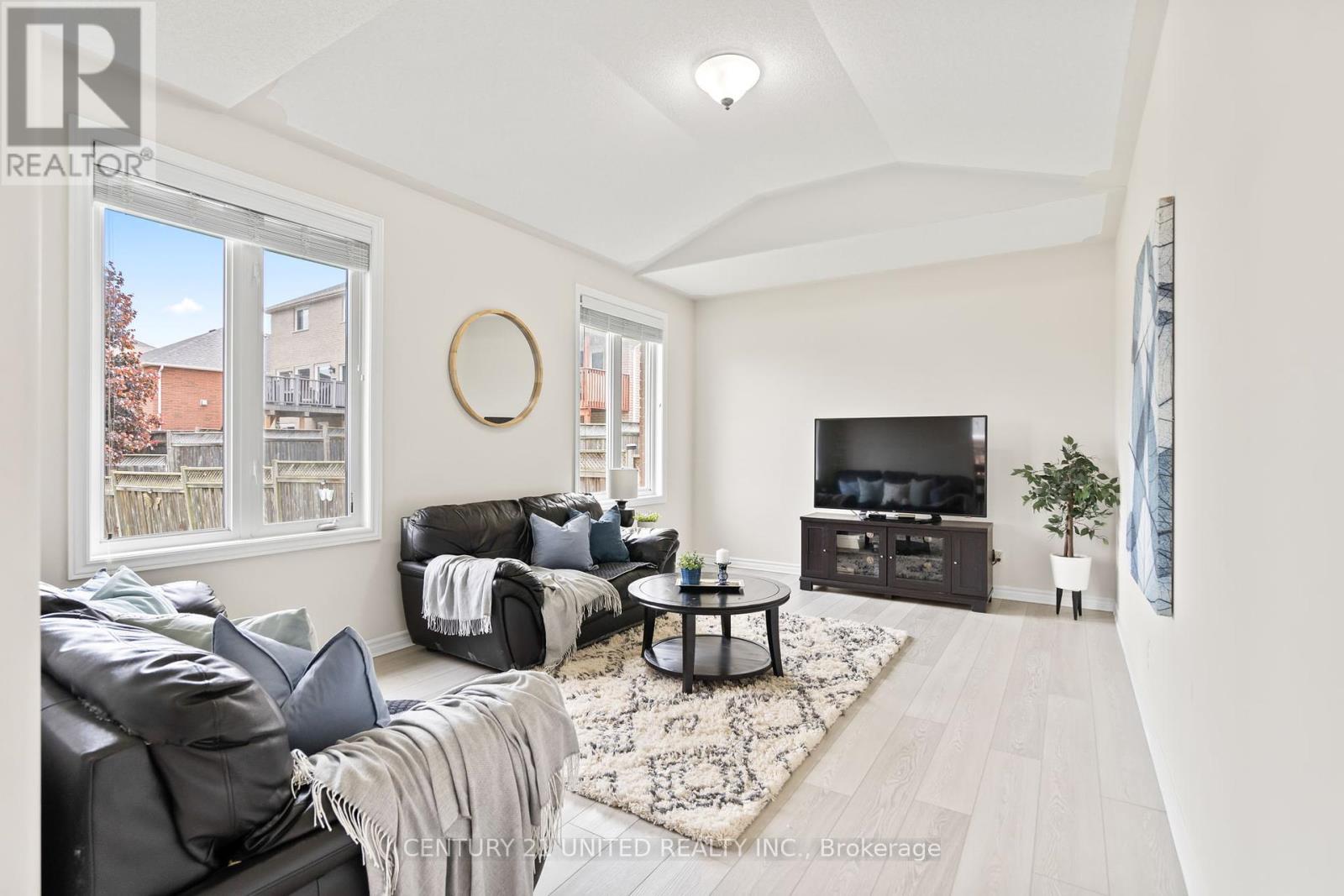 2538 Denure Drive, Peterborough West (North), Ontario  K9K 2T1 - Photo 14 - X12188627