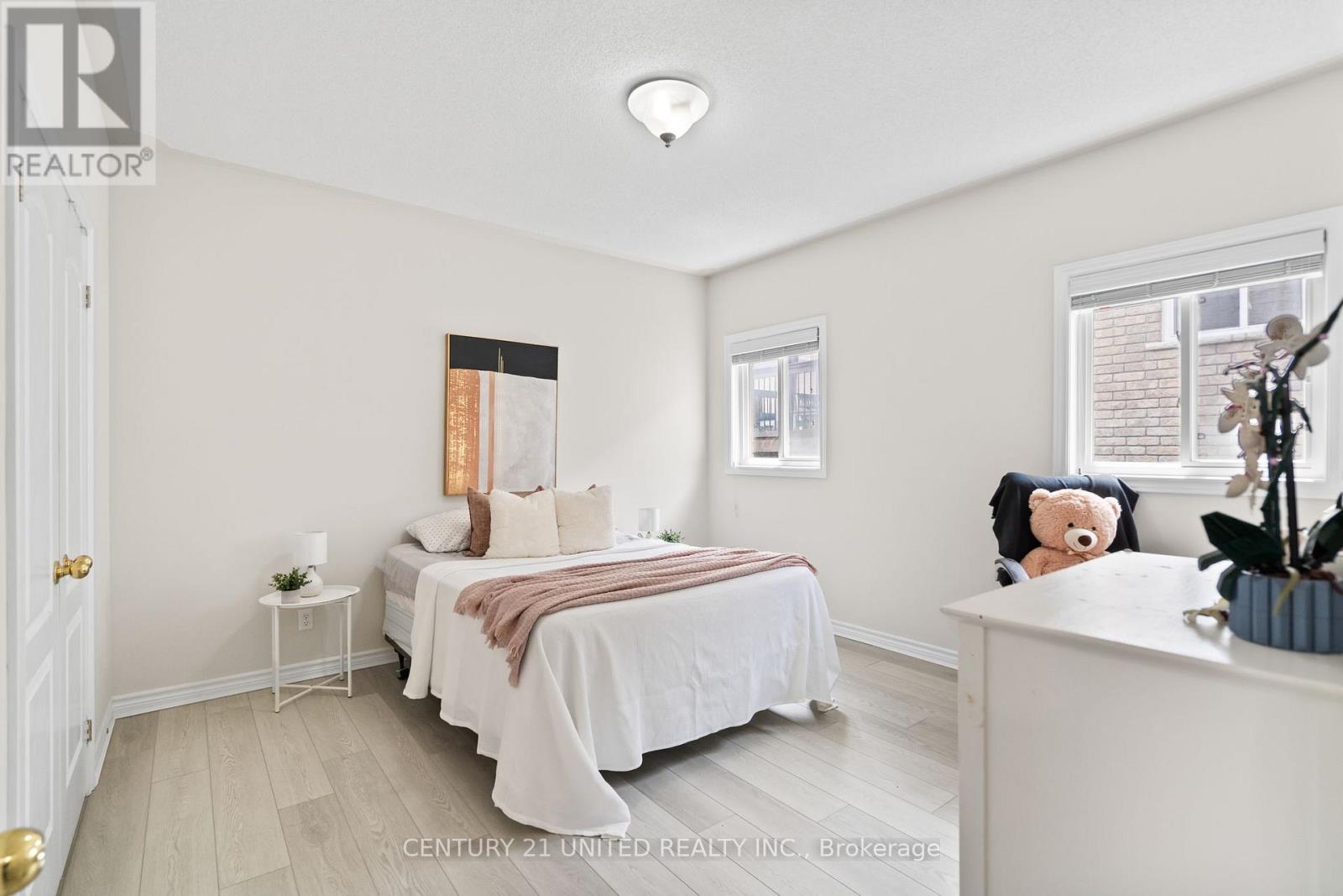 2538 Denure Drive, Peterborough West (North), Ontario  K9K 2T1 - Photo 16 - X12188627