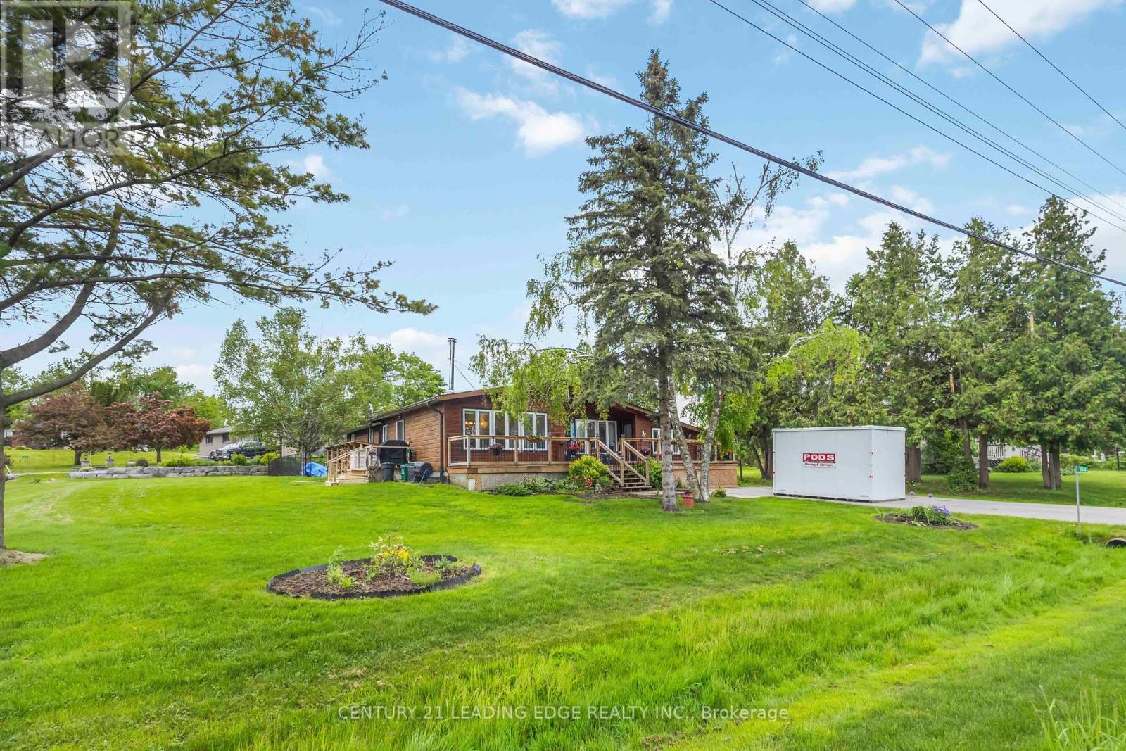 164 Snug Harbour Road, Kawartha Lakes (Lindsay), Ontario  K9V 4R6 - Photo 2 - X12188476