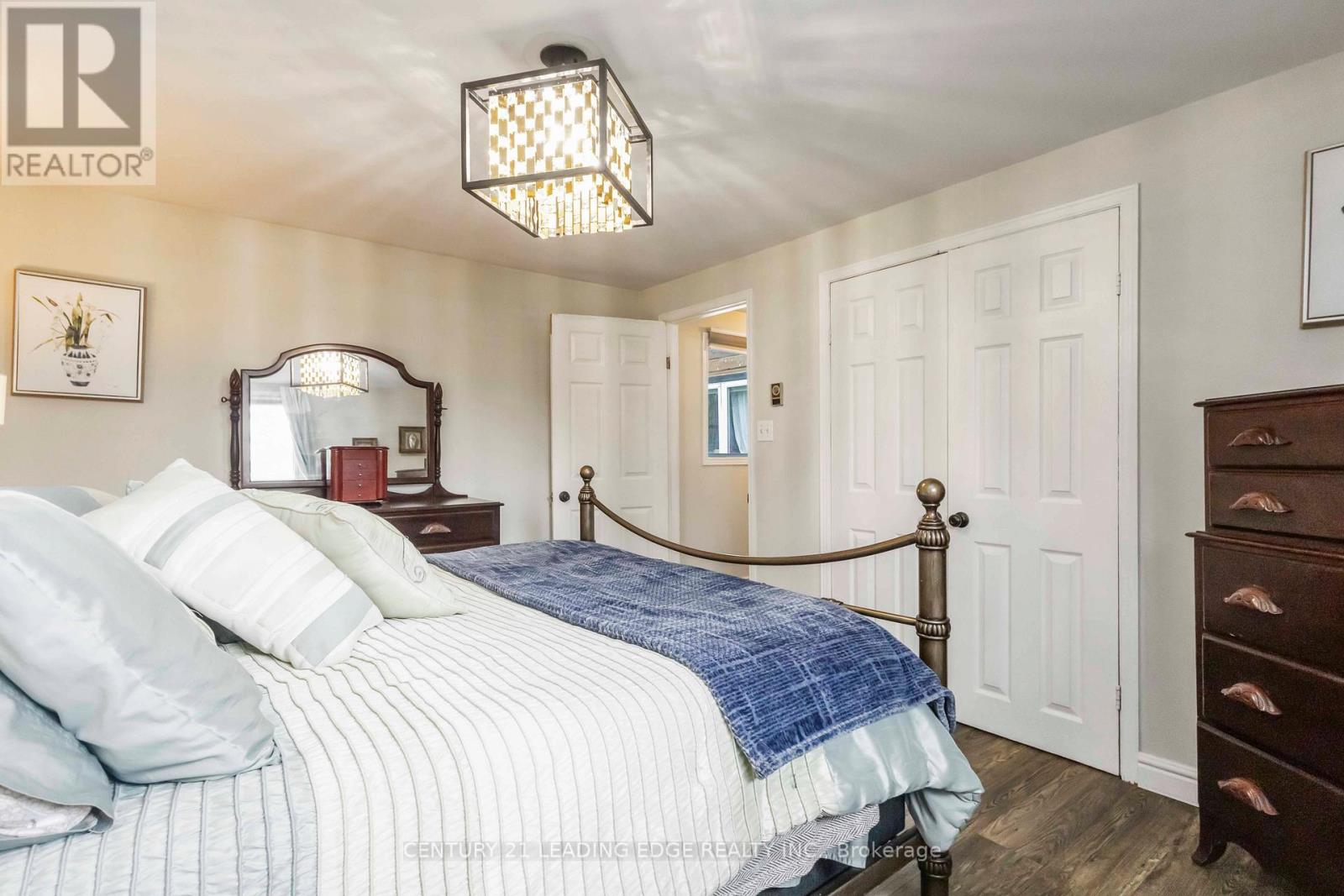 164 Snug Harbour Road, Kawartha Lakes (Lindsay), Ontario  K9V 4R6 - Photo 22 - X12188476