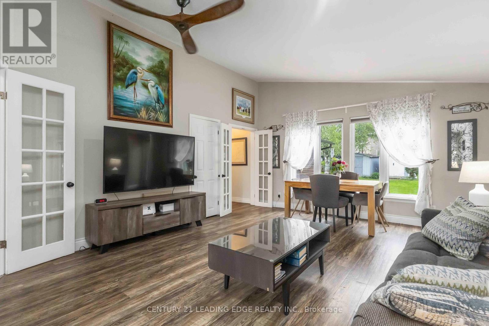 164 Snug Harbour Road, Kawartha Lakes (Lindsay), Ontario  K9V 4R6 - Photo 9 - X12188476