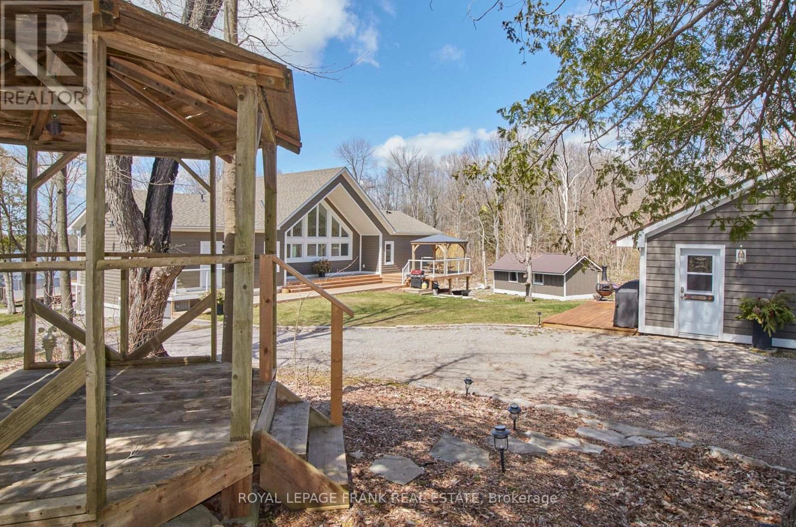 2269 Mccracken's Landing Road, Douro-Dummer, Ontario  K0L 2H0 - Photo 26 - X12188889