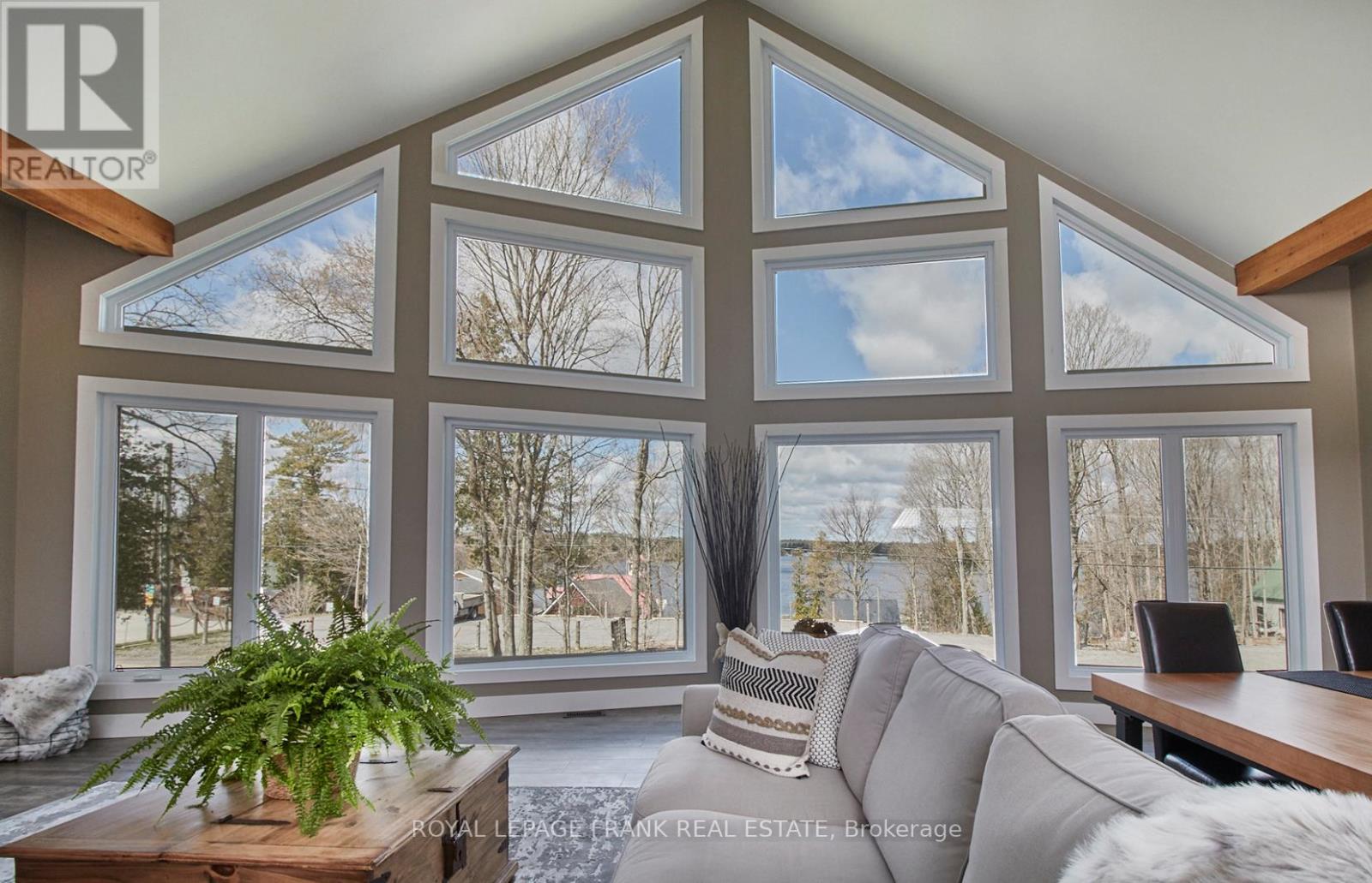 2269 Mccracken's Landing Road, Douro-Dummer, Ontario  K0L 2H0 - Photo 6 - X12188889
