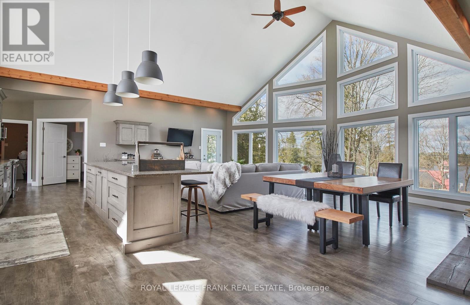 2269 Mccracken's Landing Road, Douro-Dummer, Ontario  K0L 2H0 - Photo 7 - X12188889