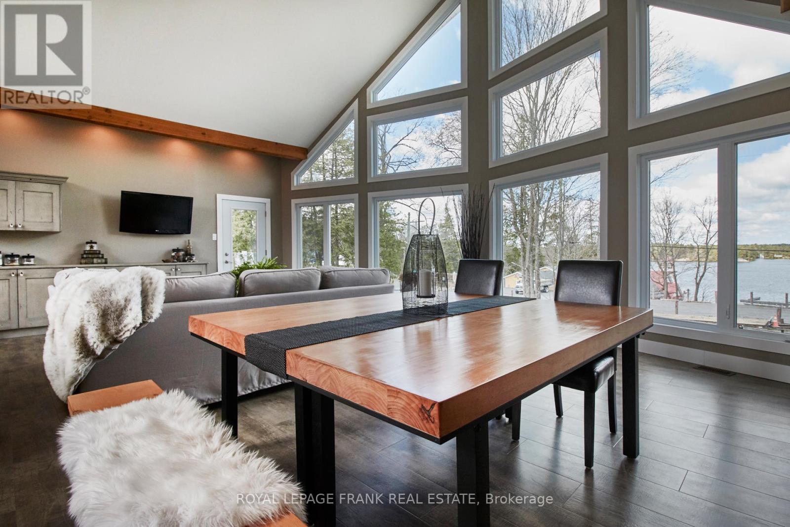 2269 Mccracken's Landing Road, Douro-Dummer, Ontario  K0L 2H0 - Photo 9 - X12188889
