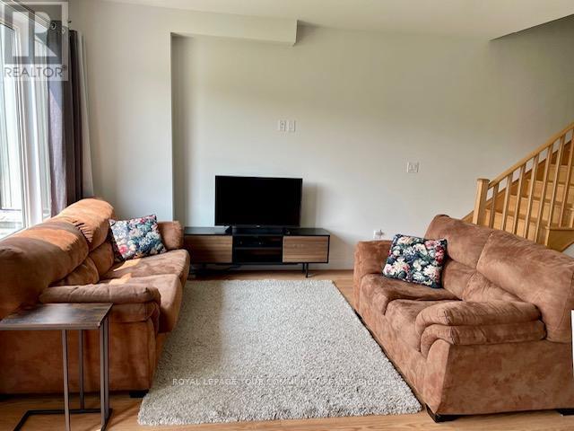 113 Pike Street, Selwyn, Ontario  K9K 0J5 - Photo 12 - X12188606