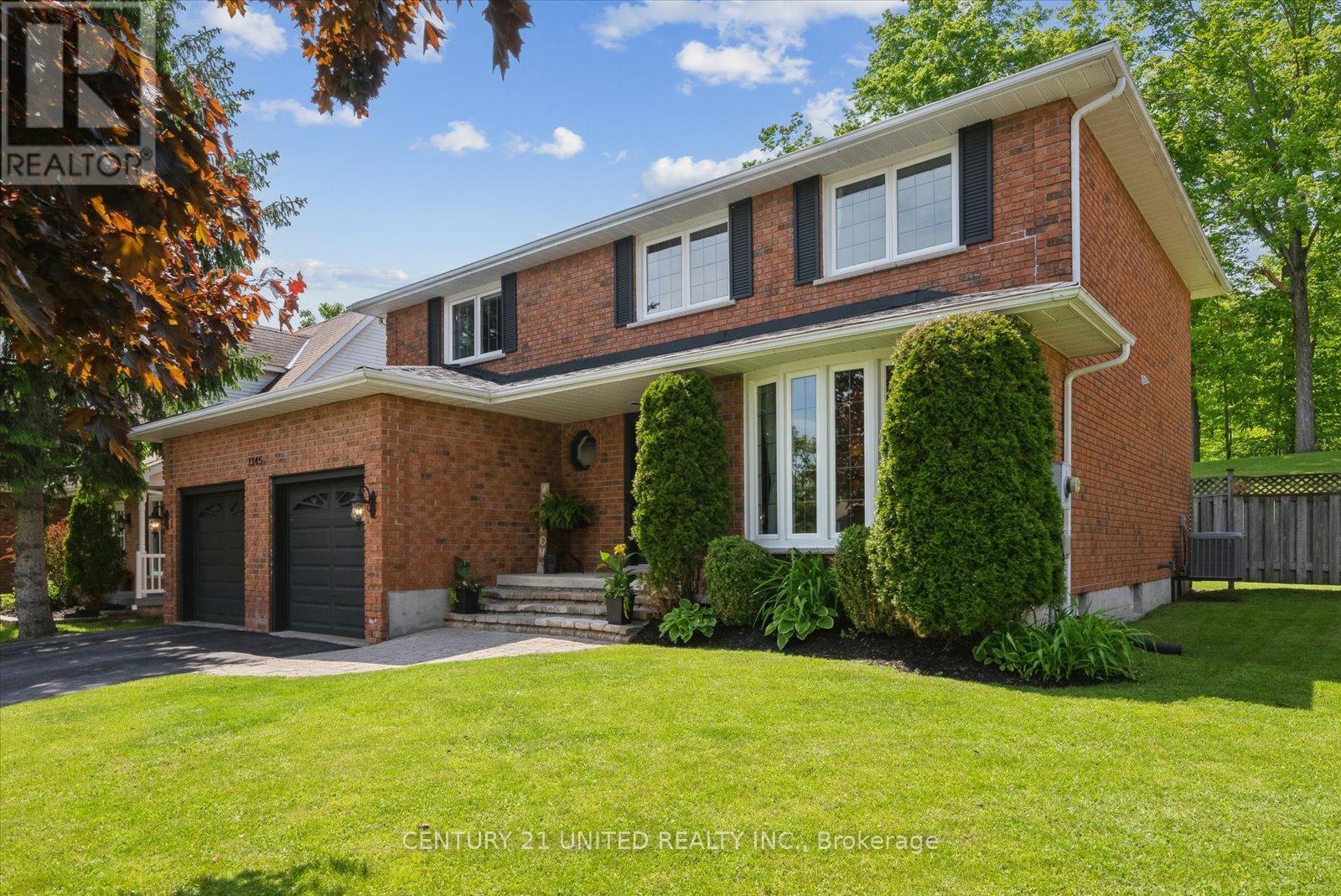 1345 Hetherington Drive, Peterborough North (University Heights), Ontario  K9L 1X5 - Photo 4 - X12189110