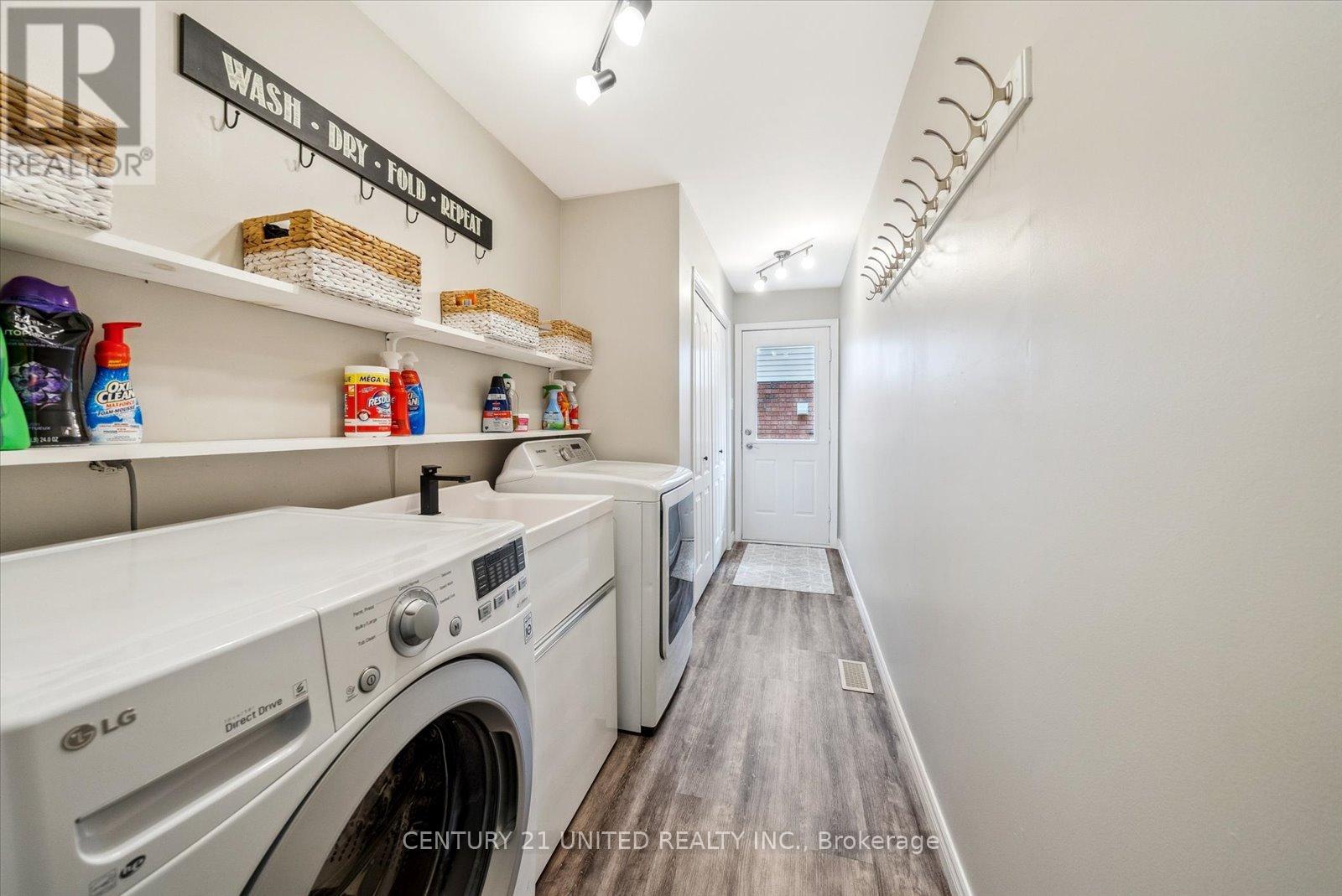1345 Hetherington Drive, Peterborough North (University Heights), Ontario  K9L 1X5 - Photo 41 - X12189110