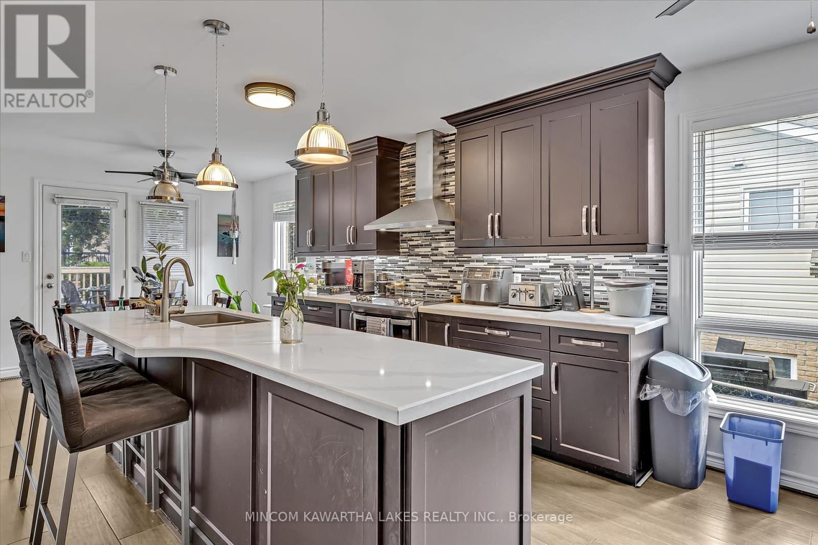 557 Westman Avenue, Peterborough West (South), Ontario  K9K 2E6 - Photo 12 - X12189719