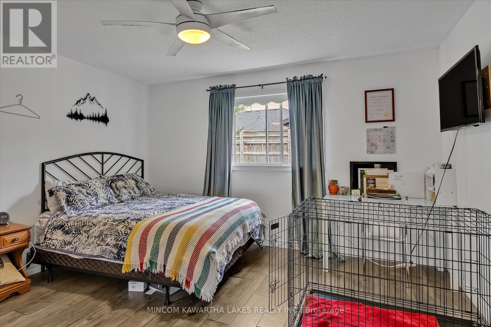 557 Westman Avenue, Peterborough West (South), Ontario  K9K 2E6 - Photo 18 - X12189719