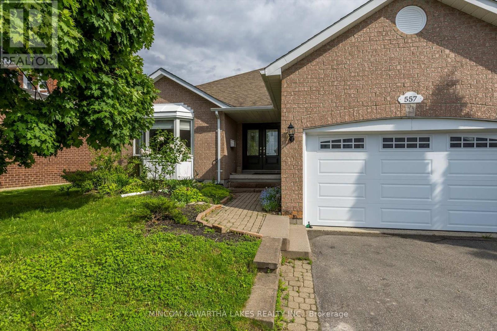 557 Westman Avenue, Peterborough West (South), Ontario  K9K 2E6 - Photo 2 - X12189719