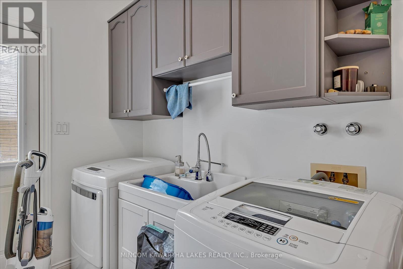 557 Westman Avenue, Peterborough West (South), Ontario  K9K 2E6 - Photo 26 - X12189719