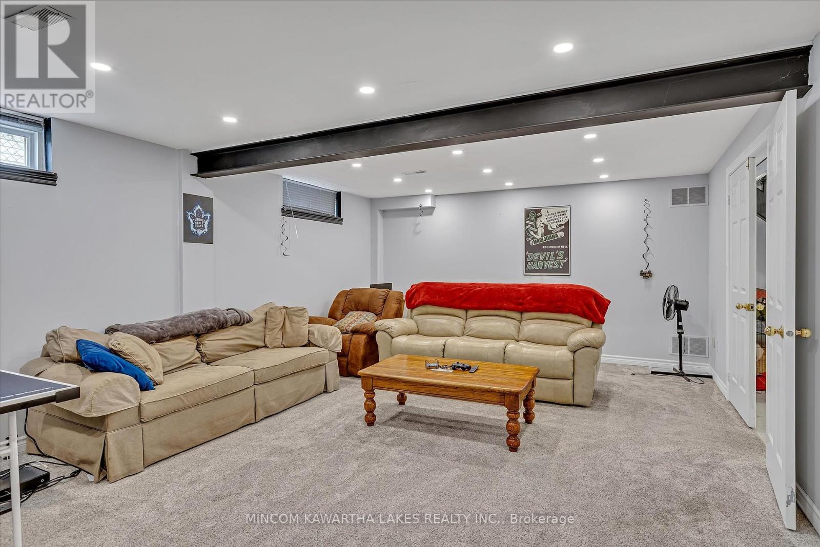 557 Westman Avenue, Peterborough West (South), Ontario  K9K 2E6 - Photo 27 - X12189719