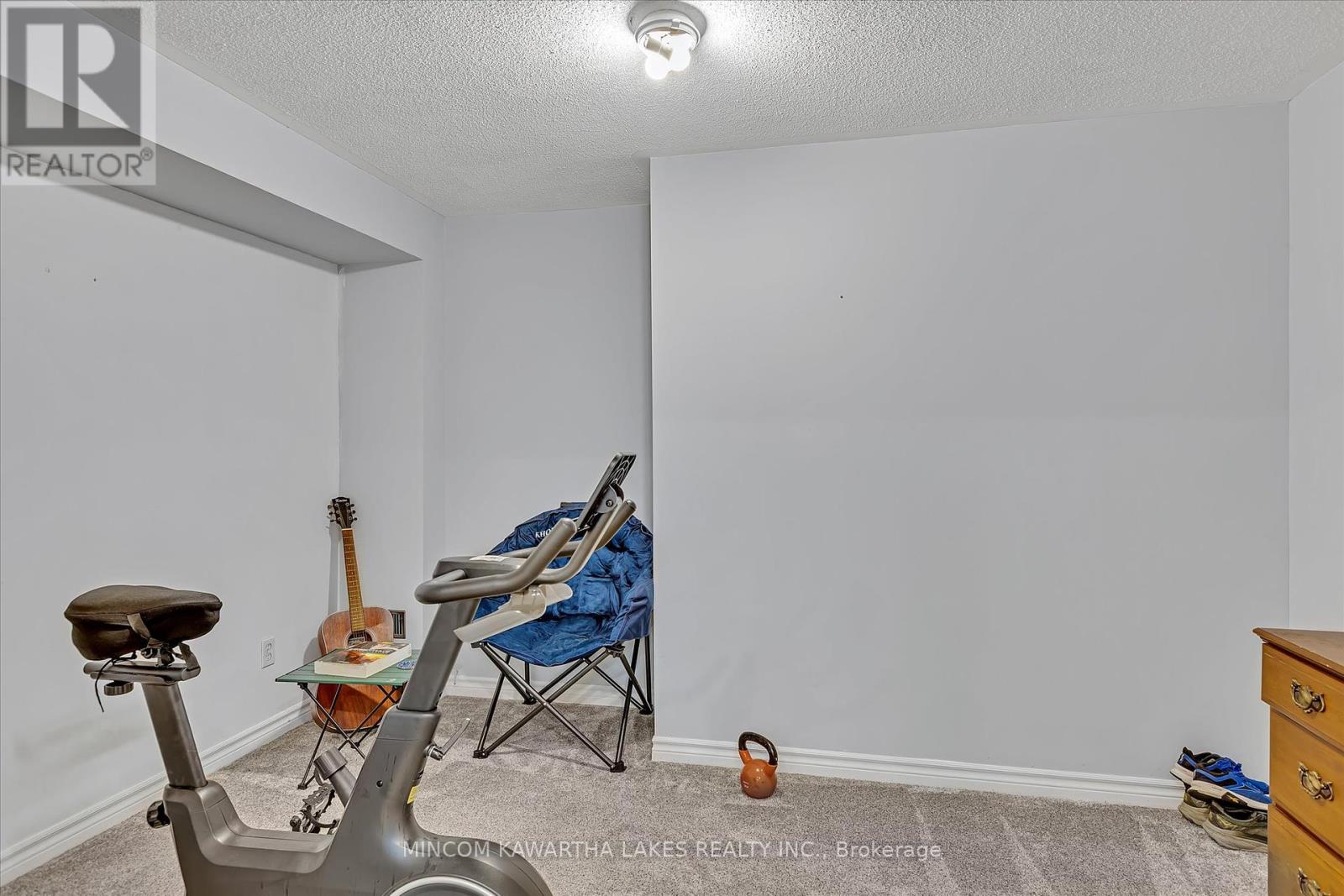 557 Westman Avenue, Peterborough West (South), Ontario  K9K 2E6 - Photo 31 - X12189719