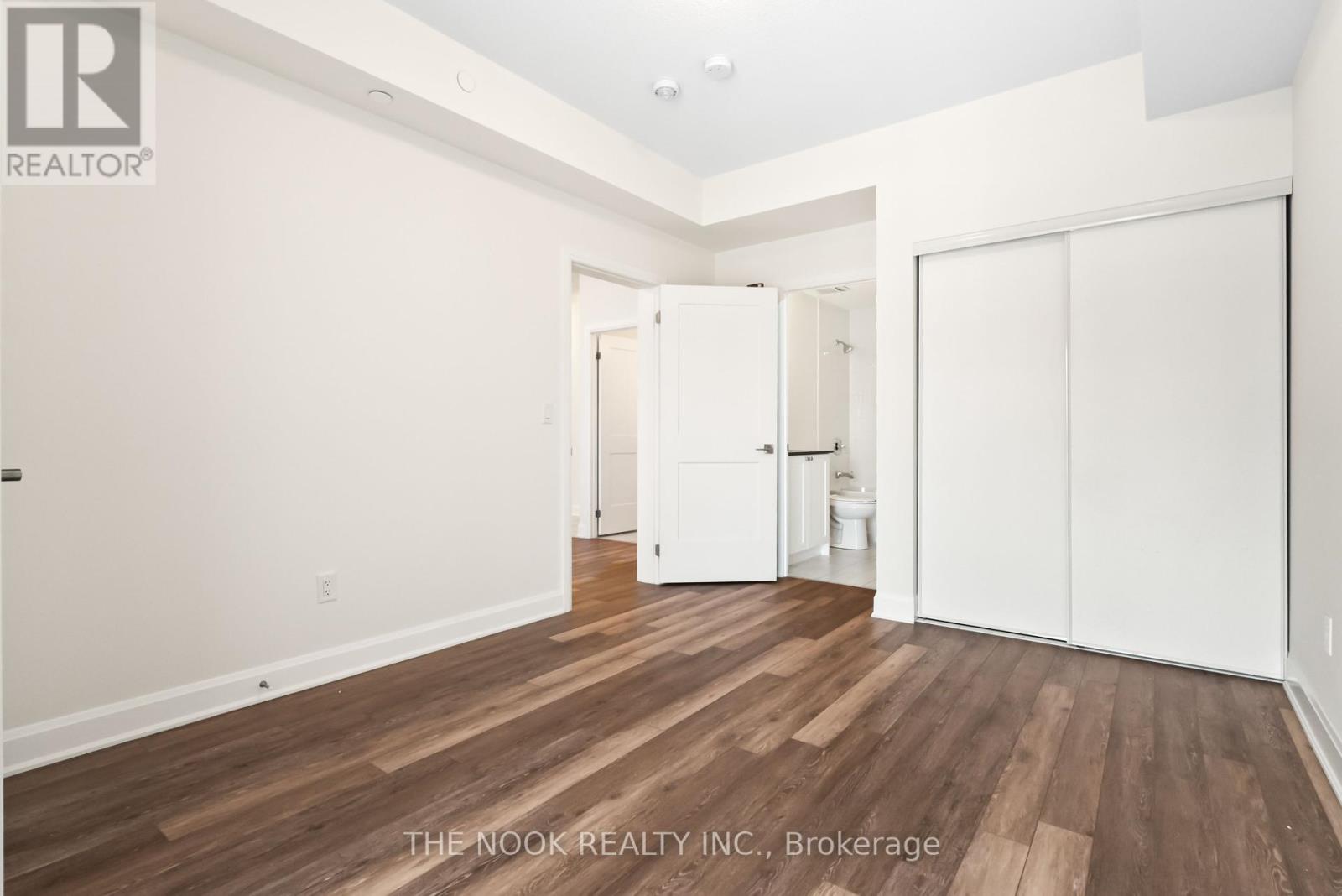 301 - 50 Lakebreeze Drive, Clarington (Newcastle), Ontario  L1B 0V9 - Photo 18 - E12189830