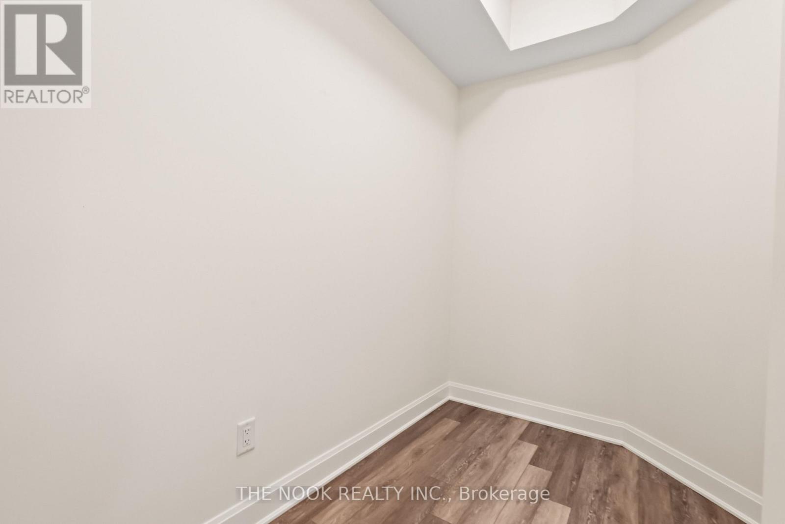 301 - 50 Lakebreeze Drive, Clarington (Newcastle), Ontario  L1B 0V9 - Photo 22 - E12189830