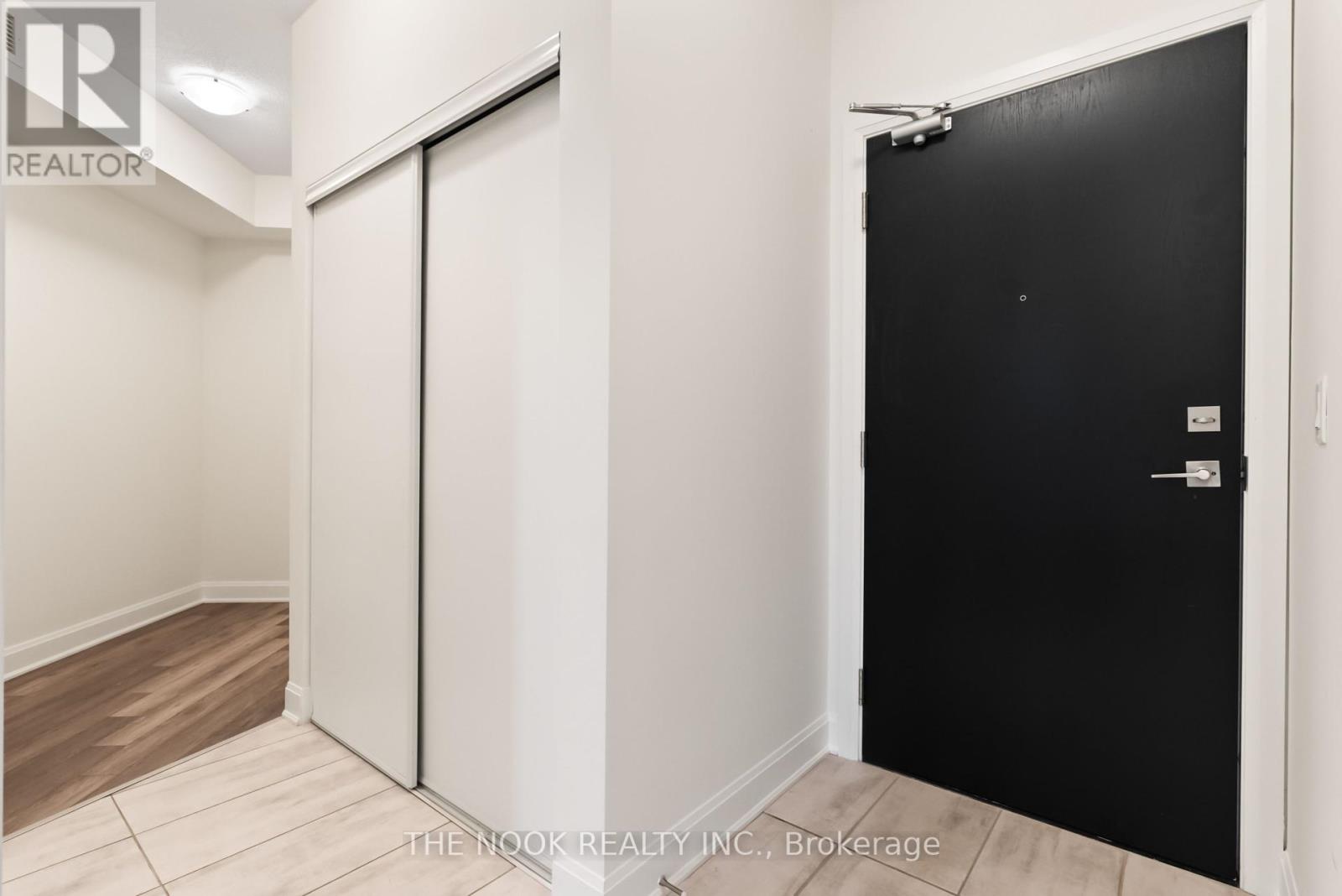 301 - 50 Lakebreeze Drive, Clarington (Newcastle), Ontario  L1B 0V9 - Photo 5 - E12189830