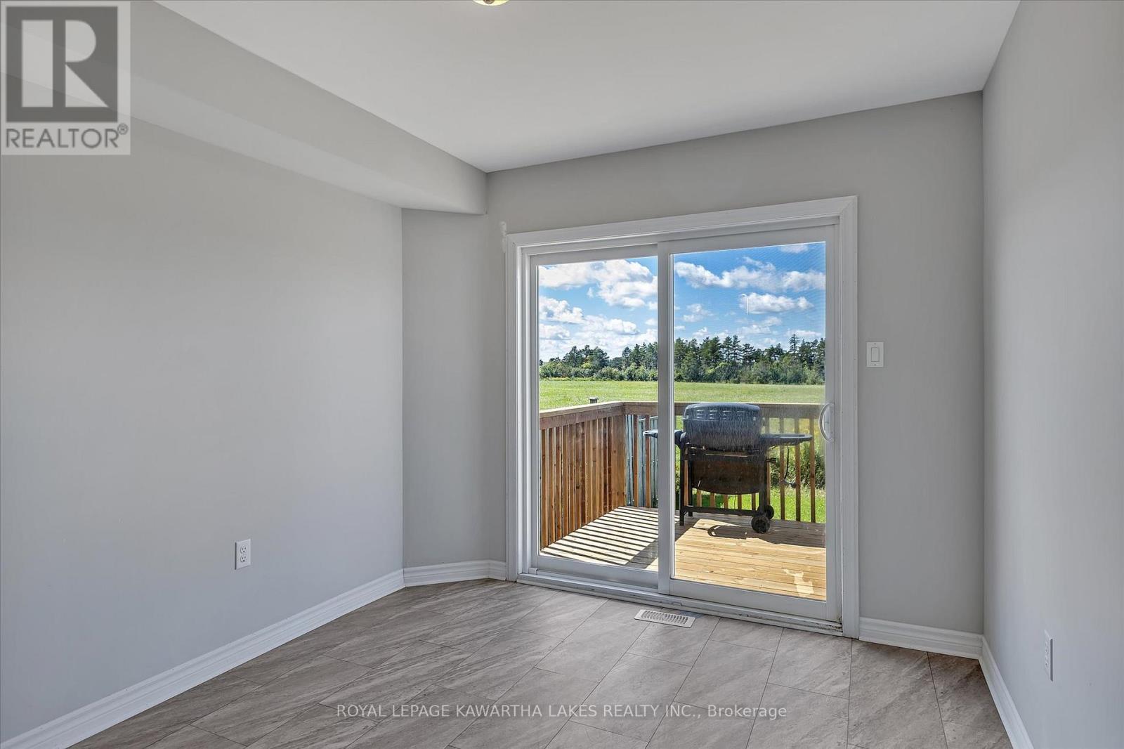 55 Truax Street, Kawartha Lakes (Lindsay), Ontario  K9V 0E3 - Photo 16 - X12189900