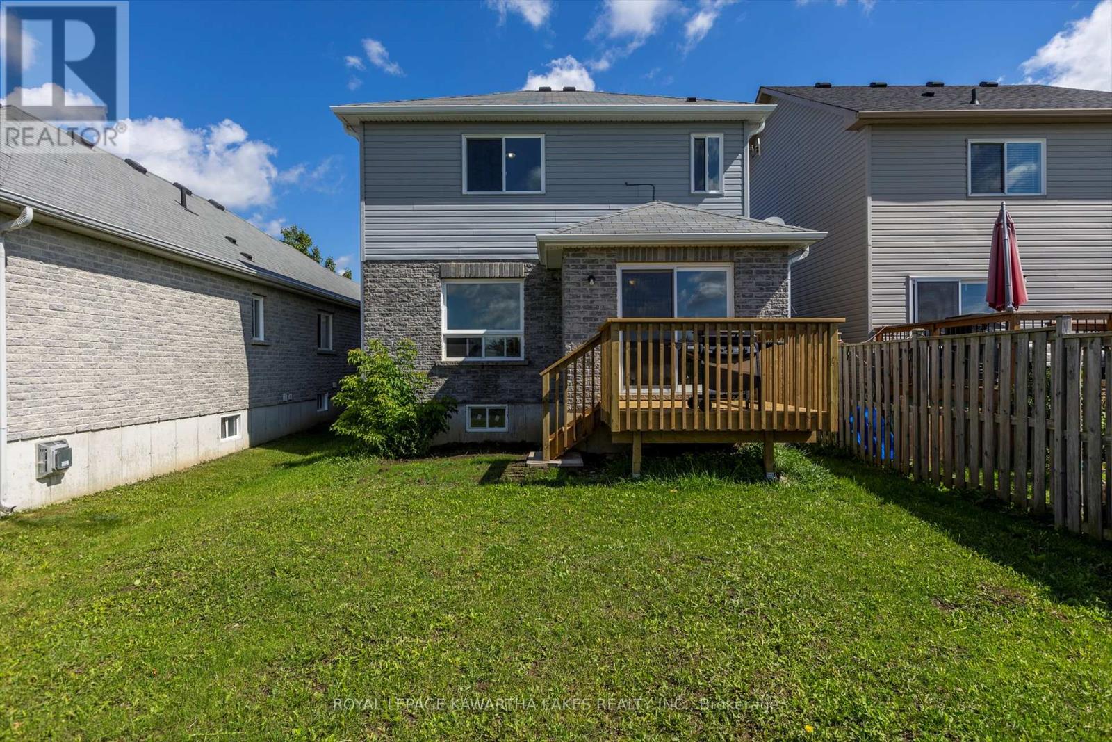 55 Truax Street, Kawartha Lakes (Lindsay), Ontario  K9V 0E3 - Photo 38 - X12189900
