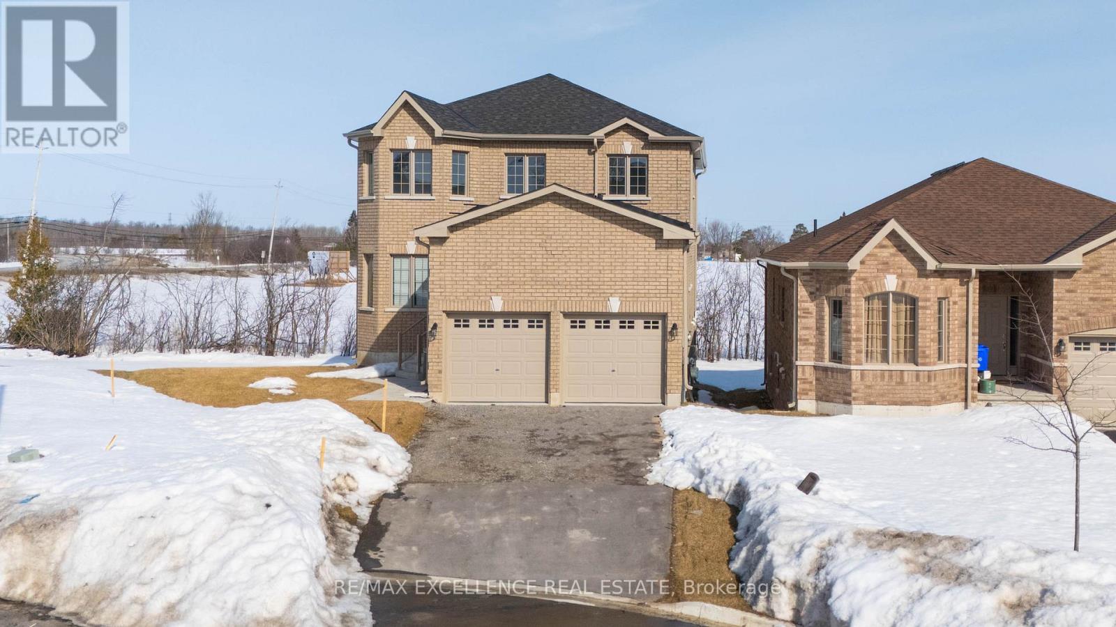 6 BURROWS COURT, kawartha lakes (ops), Ontario