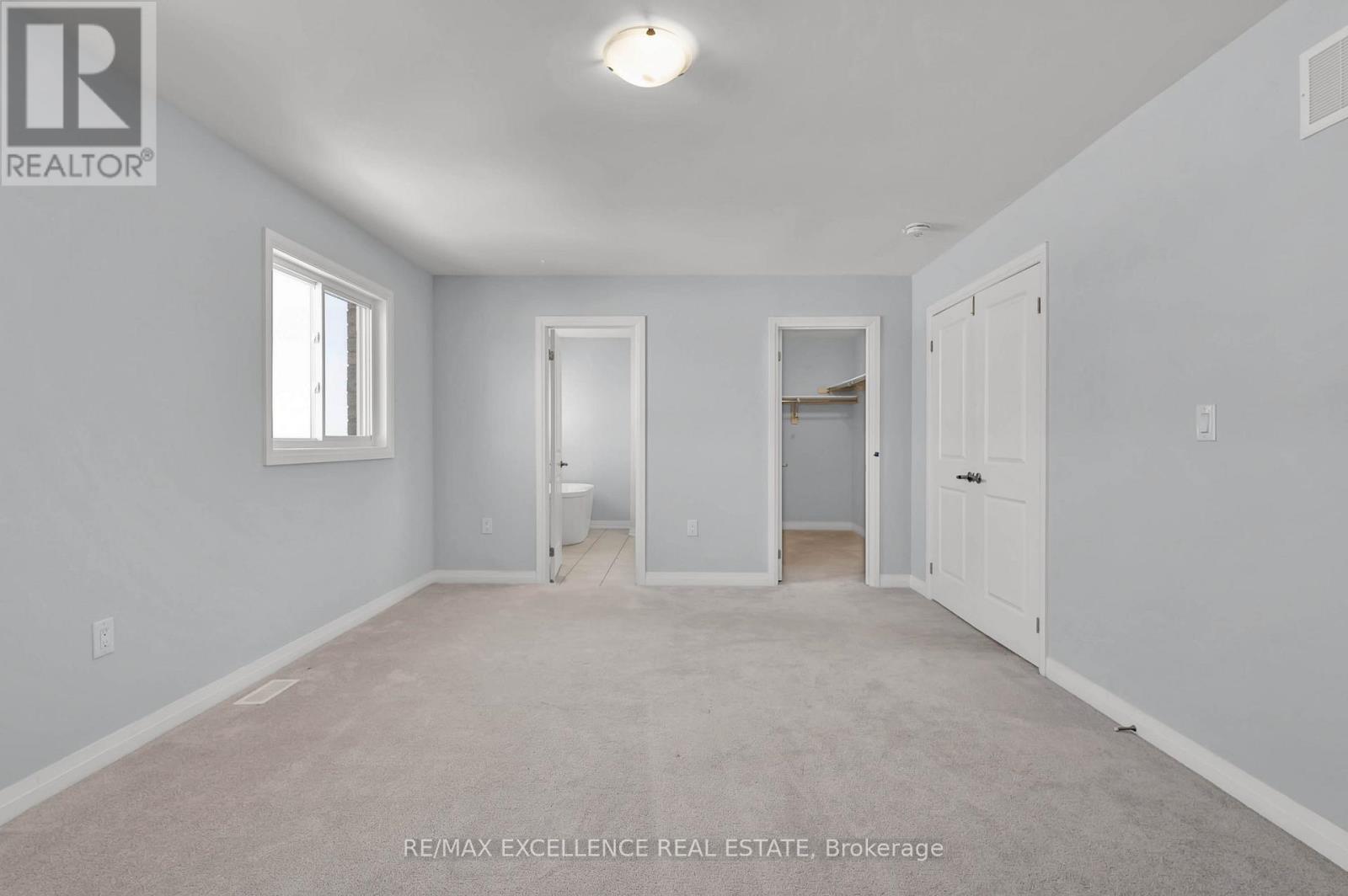 6 Burrows Court, Kawartha Lakes (Ops), Ontario  K9V 0P6 - Photo 21 - X12190875