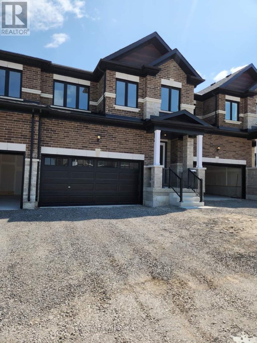 400 Sadler Way, Peterborough (Northcrest), Ontario  K9K 0H3 - Photo 2 - X12190899