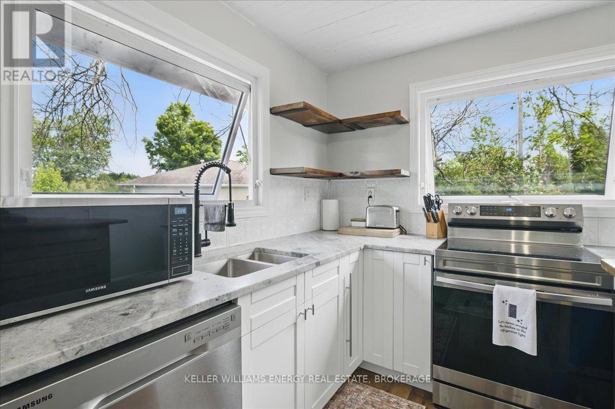 33 Lila Court, Kawartha Lakes (Emily), Ontario  K0L 2W0 - Photo 6 - X12191026