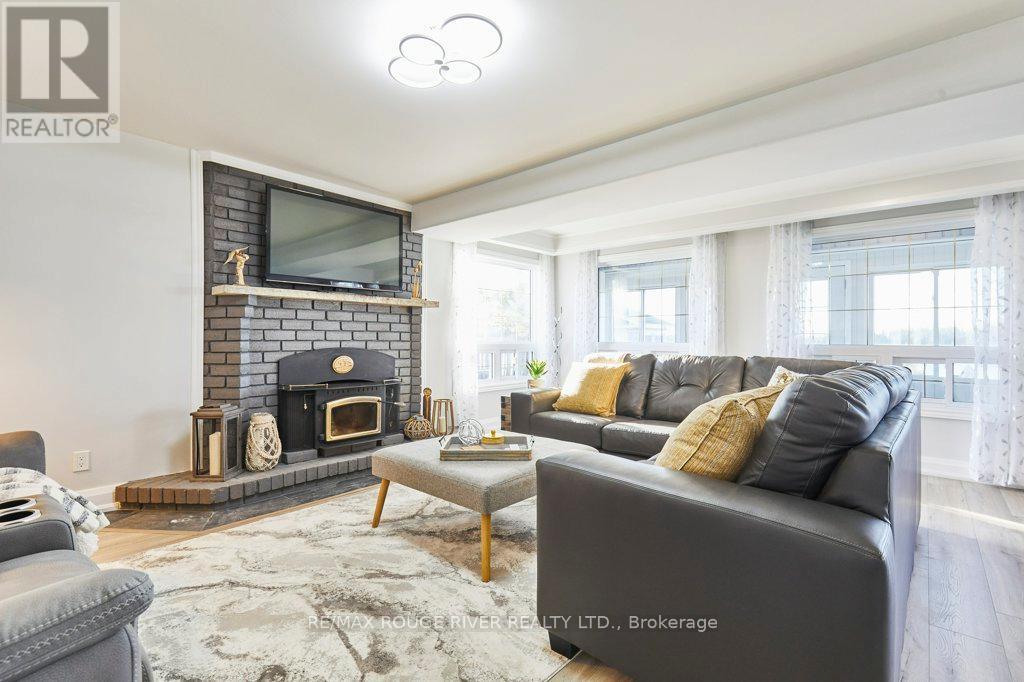 81 Laird Drive, Kawartha Lakes (Fenelon), Ontario  K9V 4R6 - Photo 14 - X12191079
