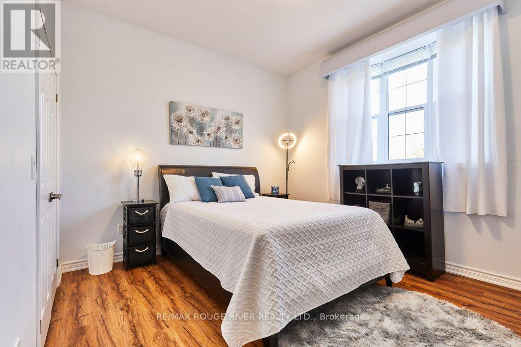 81 Laird Drive, Kawartha Lakes (Fenelon), Ontario  K9V 4R6 - Photo 40 - X12191079